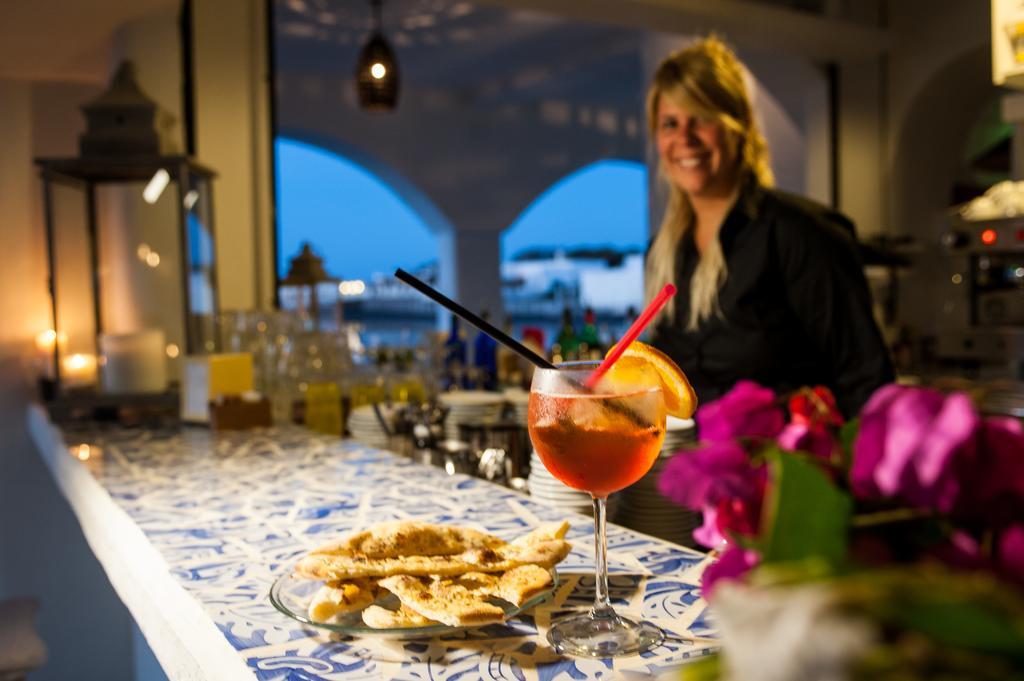 Bar/Salón Vulcano Mari Del Sud Resort