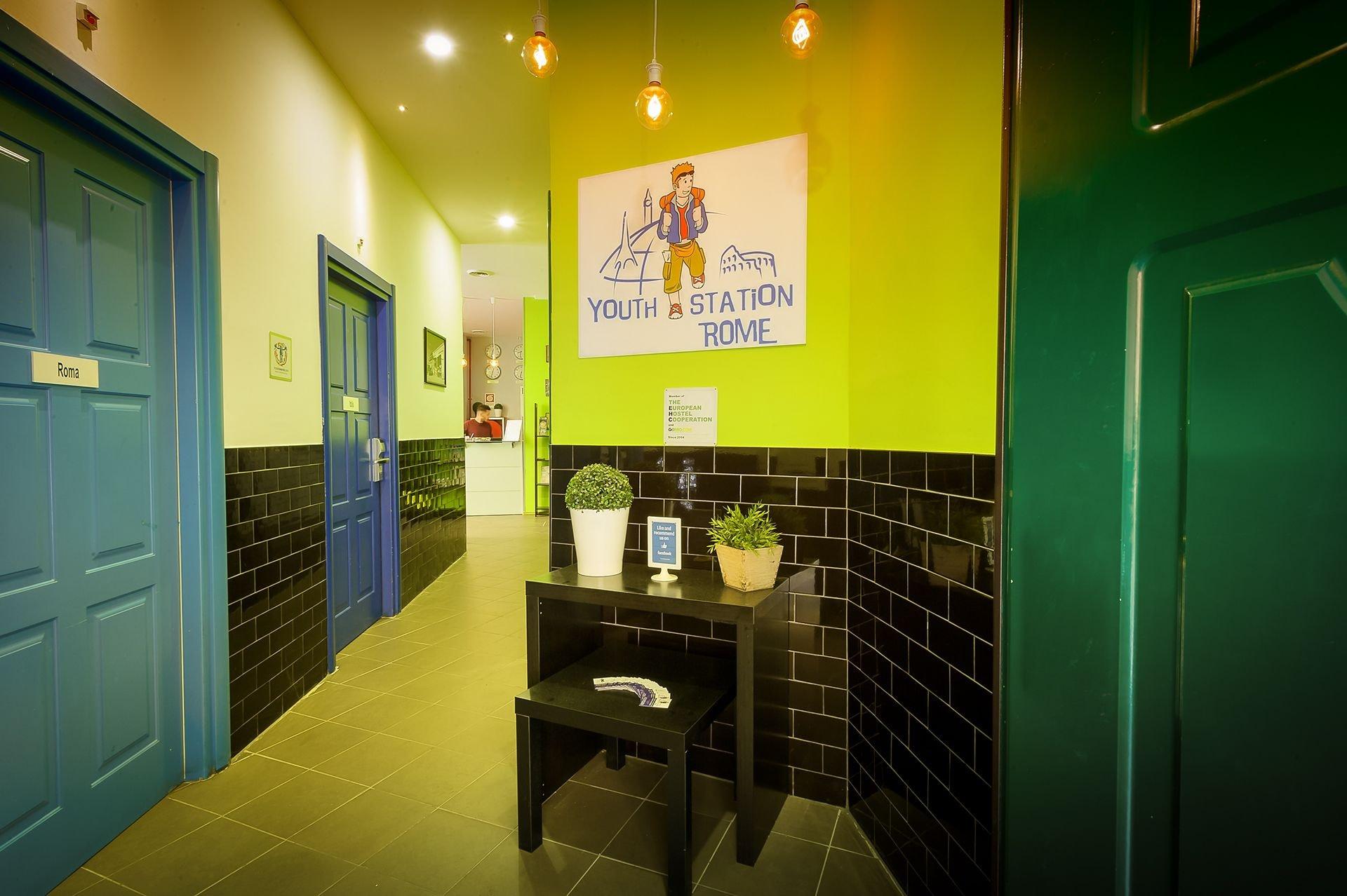 Vista Lobby Youth Station Hostel