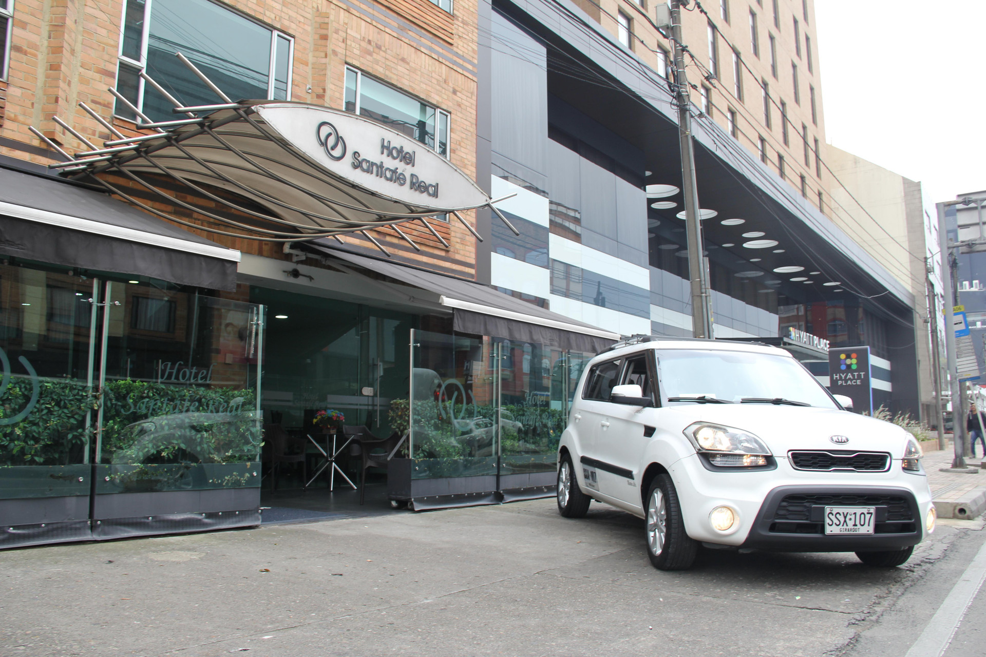 Vista Exterior Hotel Santafe Real
