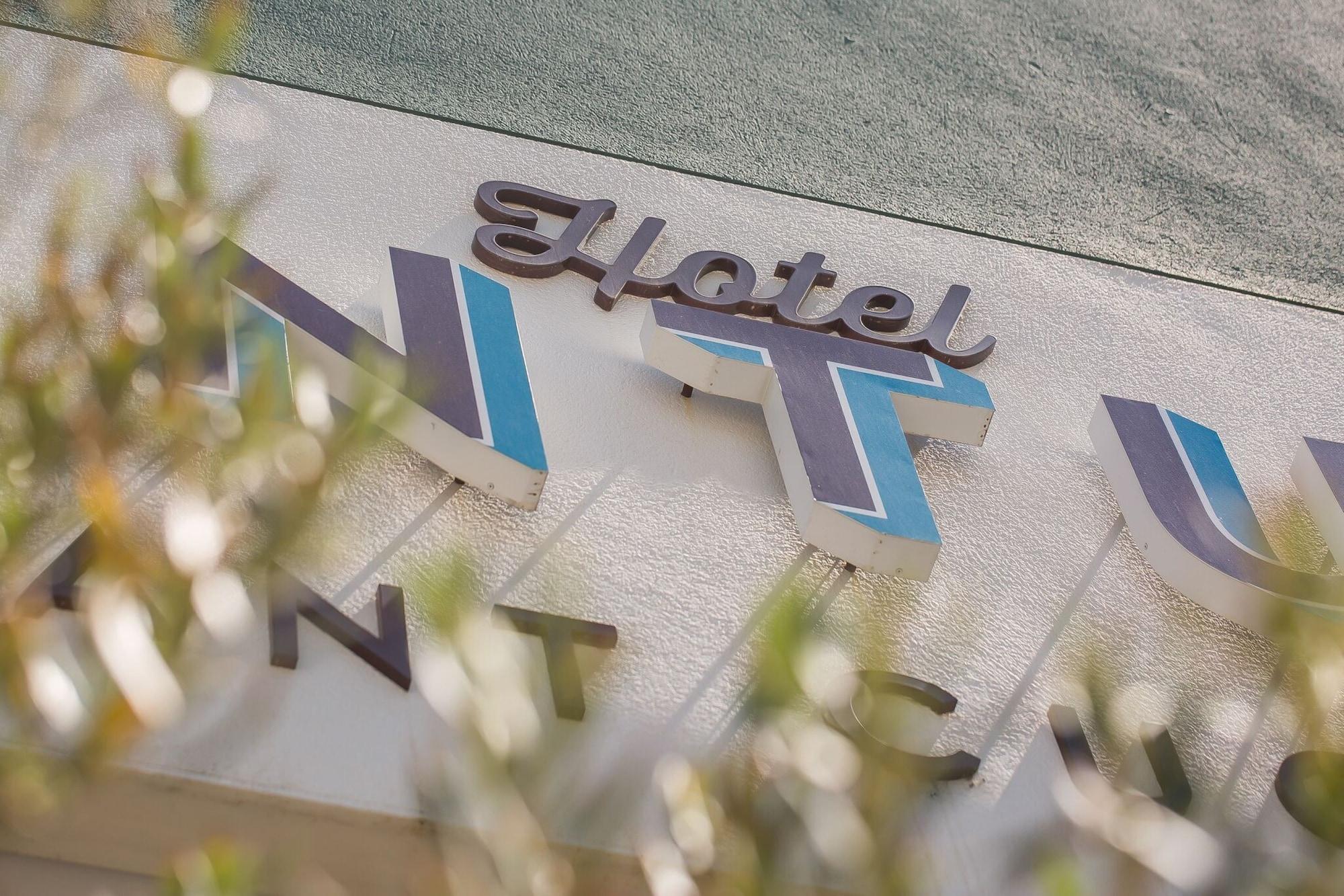 Vista Exterior Hotel Venture Sant Cugat