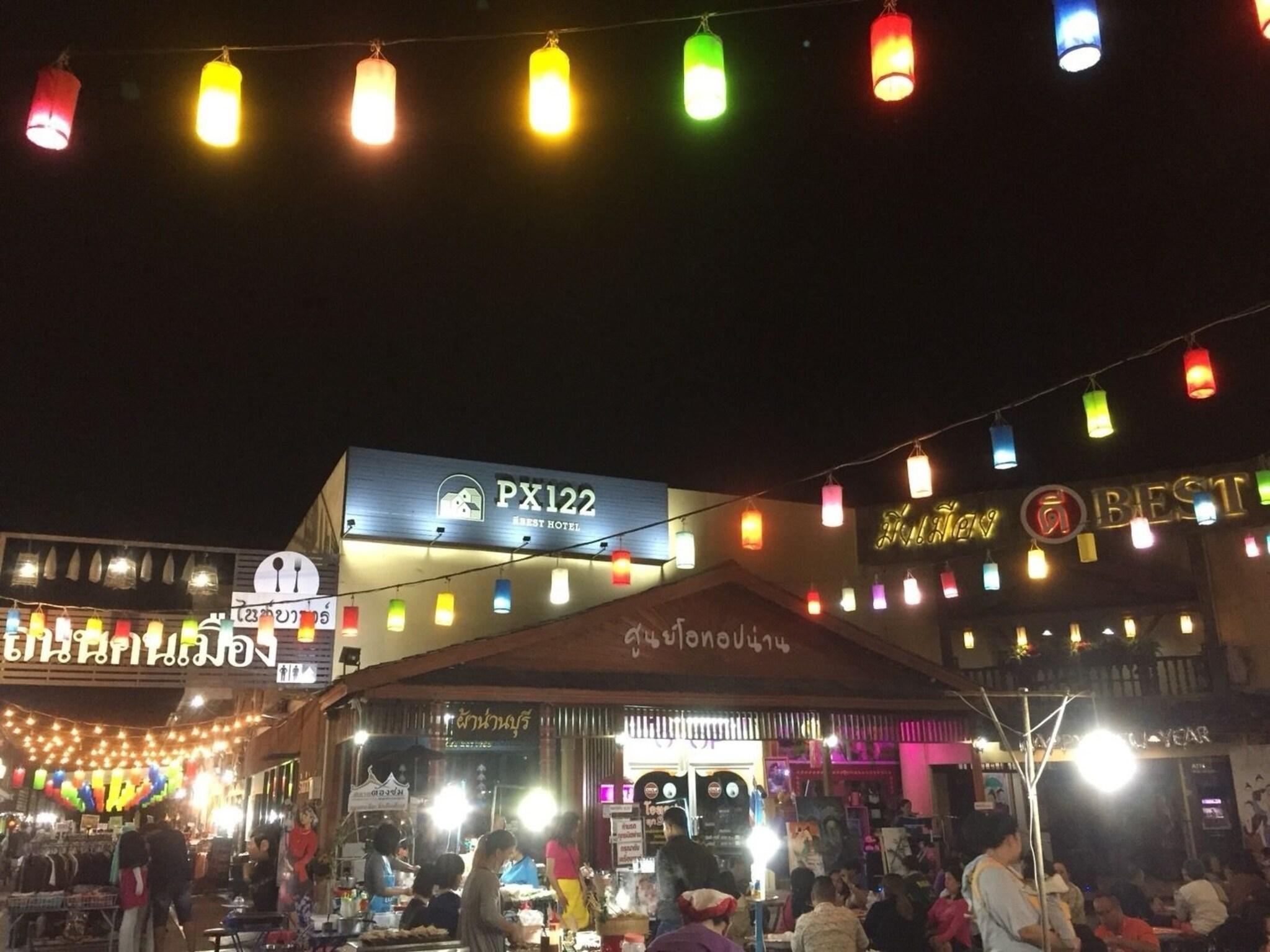 Vista Exterior PX122 DBest HOTEL