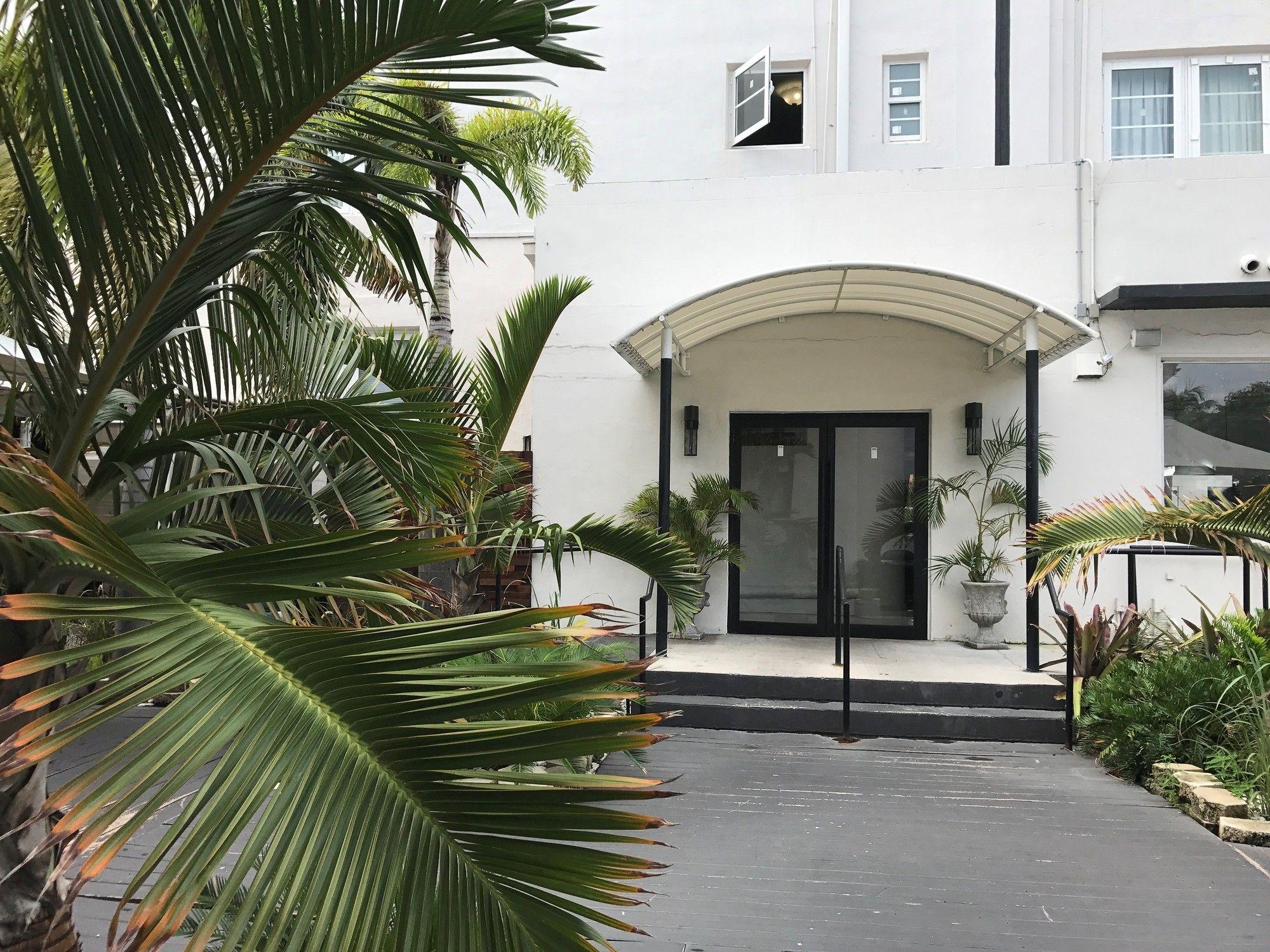 Vista Exterior South Beach Plaza Villas