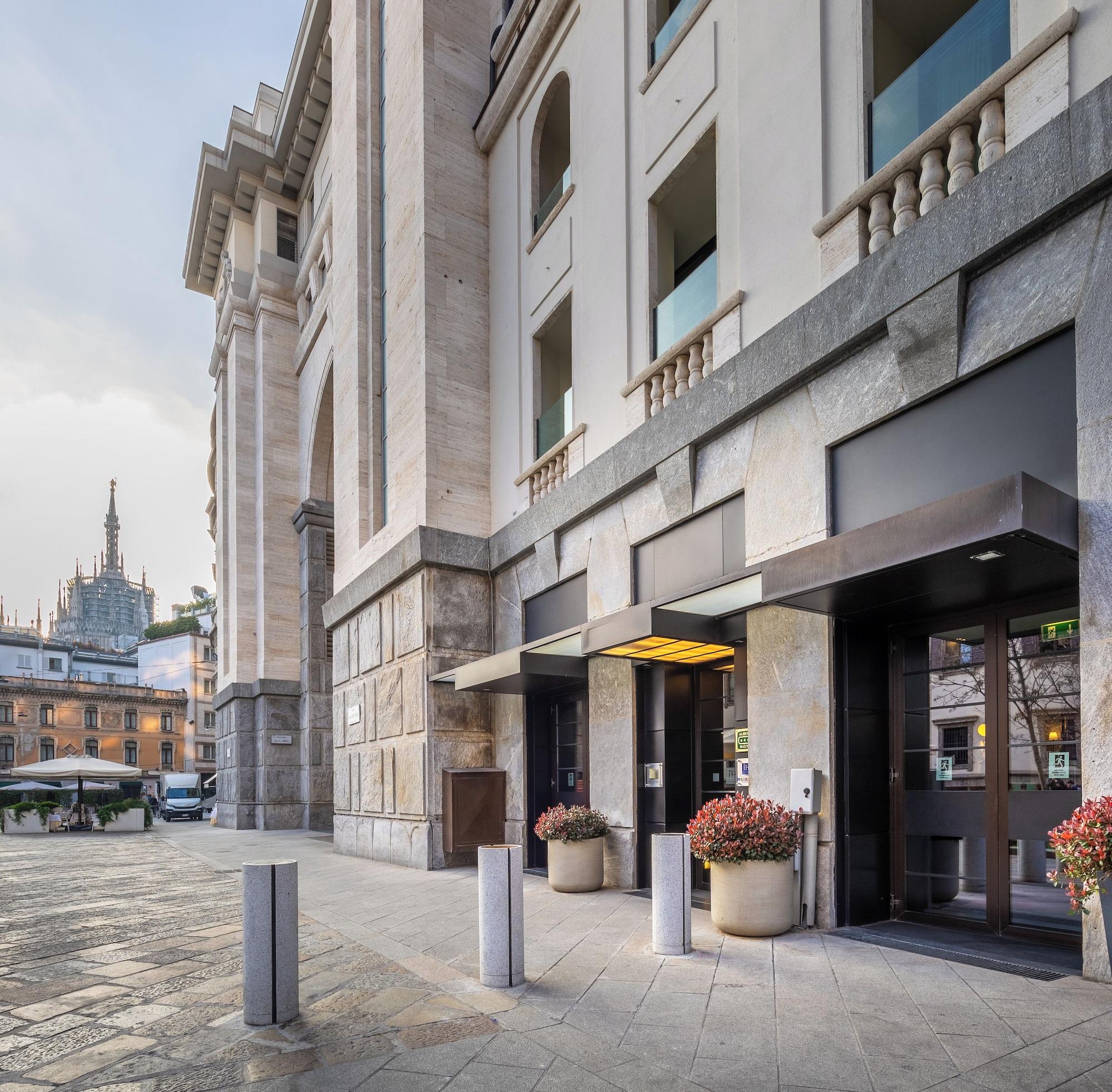 Vista Exterior iH Hotels Milano Ambasciatori