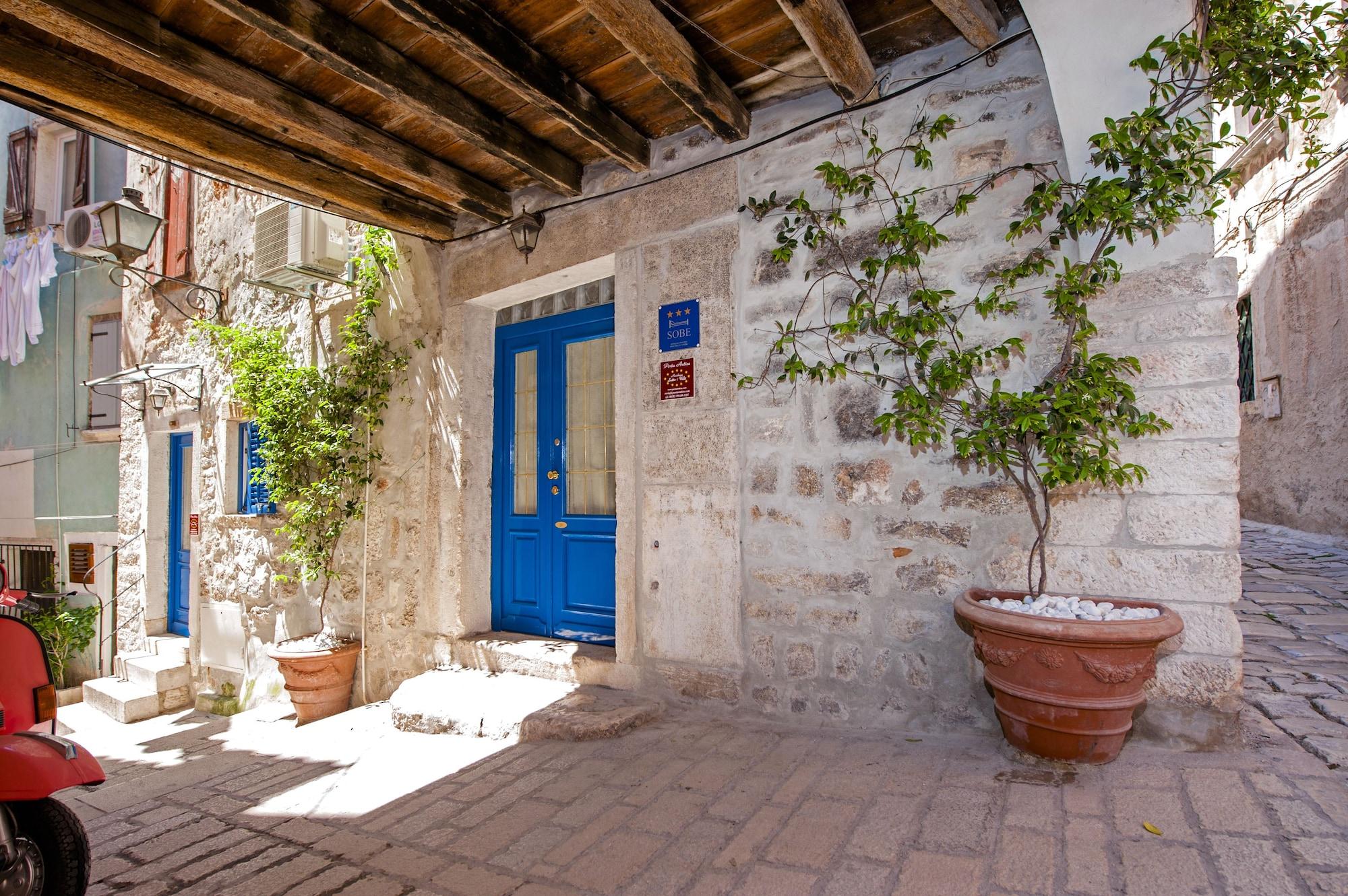 Varios Rooms Sotto i Volti