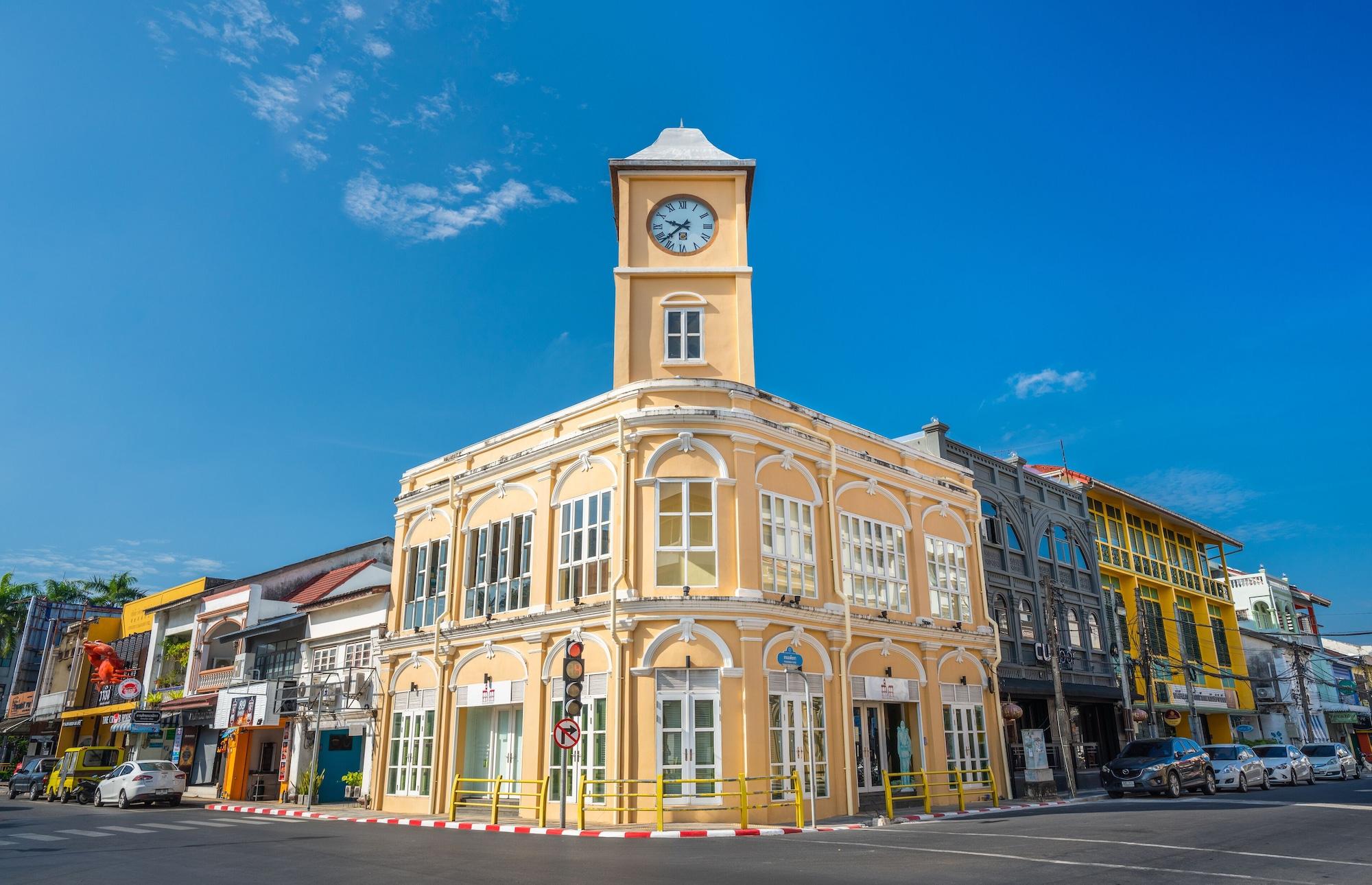 Instalaciones Recreativas The Tint at Phuket town