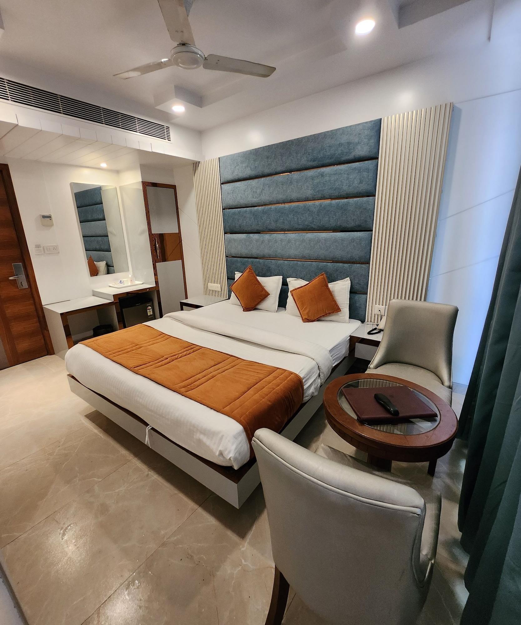 Equipamiento de Habitación Hotel Shanti Plaza