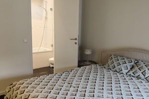 Alquiler Vacacional - Elegant 2-bedroom penthouse in the vibrant heart of Brussels