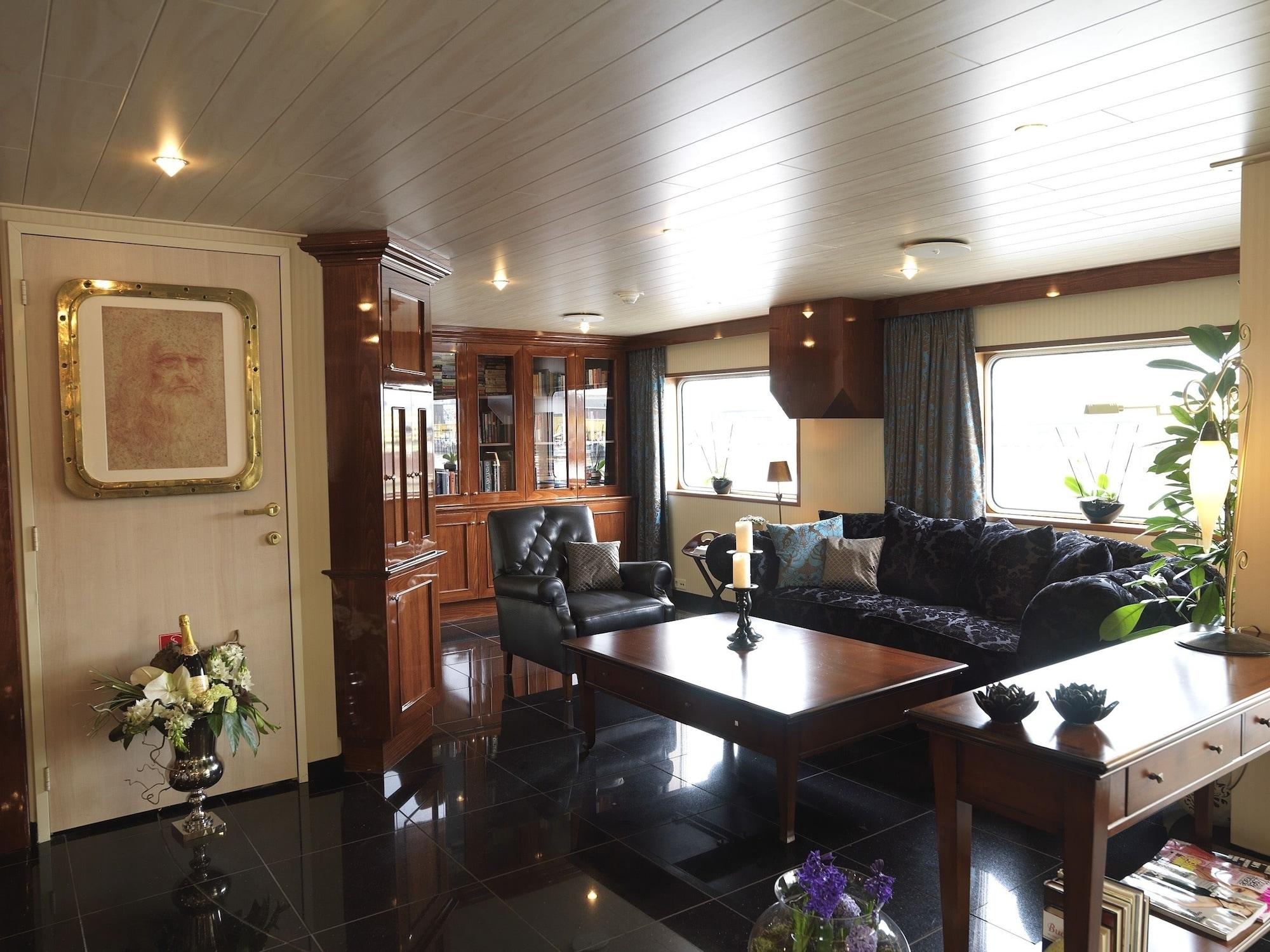 Vista Lobby Crossgates Hotelship AltstadtNord - Köln