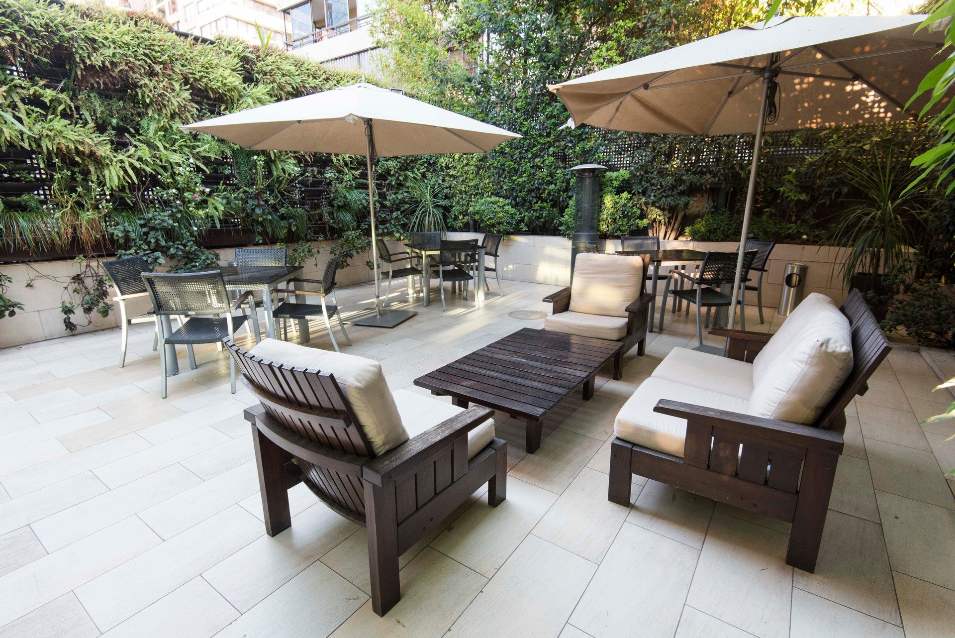 Vista Lobby Holiday Inn Express Santiago Las Condes by IHG