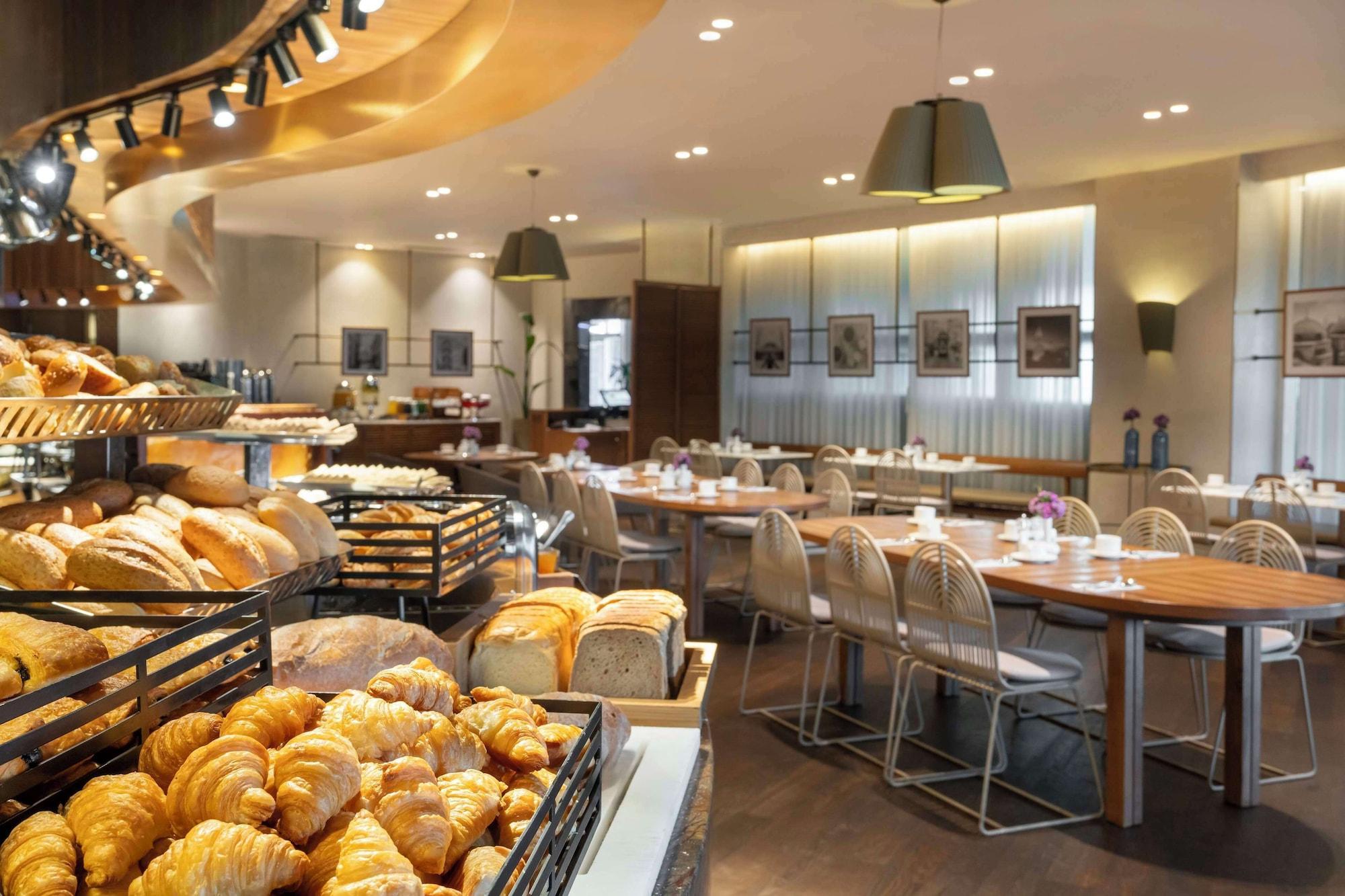 Restaurant Radisson Blu Hotel Istanbul Ottomare