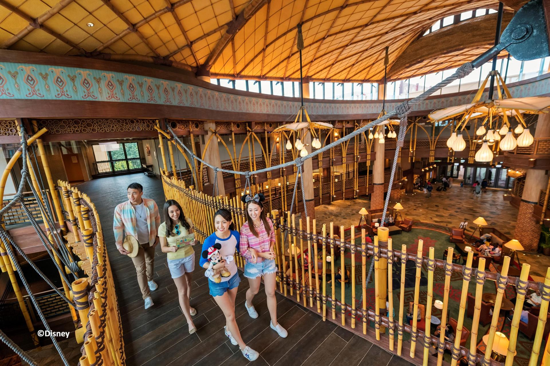 Vista Lobby Disney Explorers Lodge