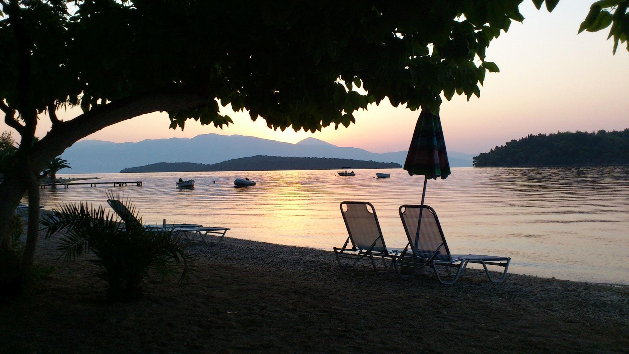 Playa Avra Beach Hotel