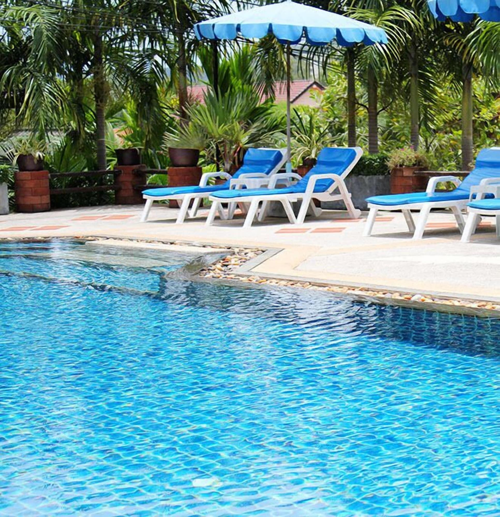 Vista Piscina Baan Vanida Garden Resort