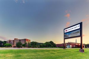 Alojamiento - Huntsville Marriott at the Space & Rocket Center