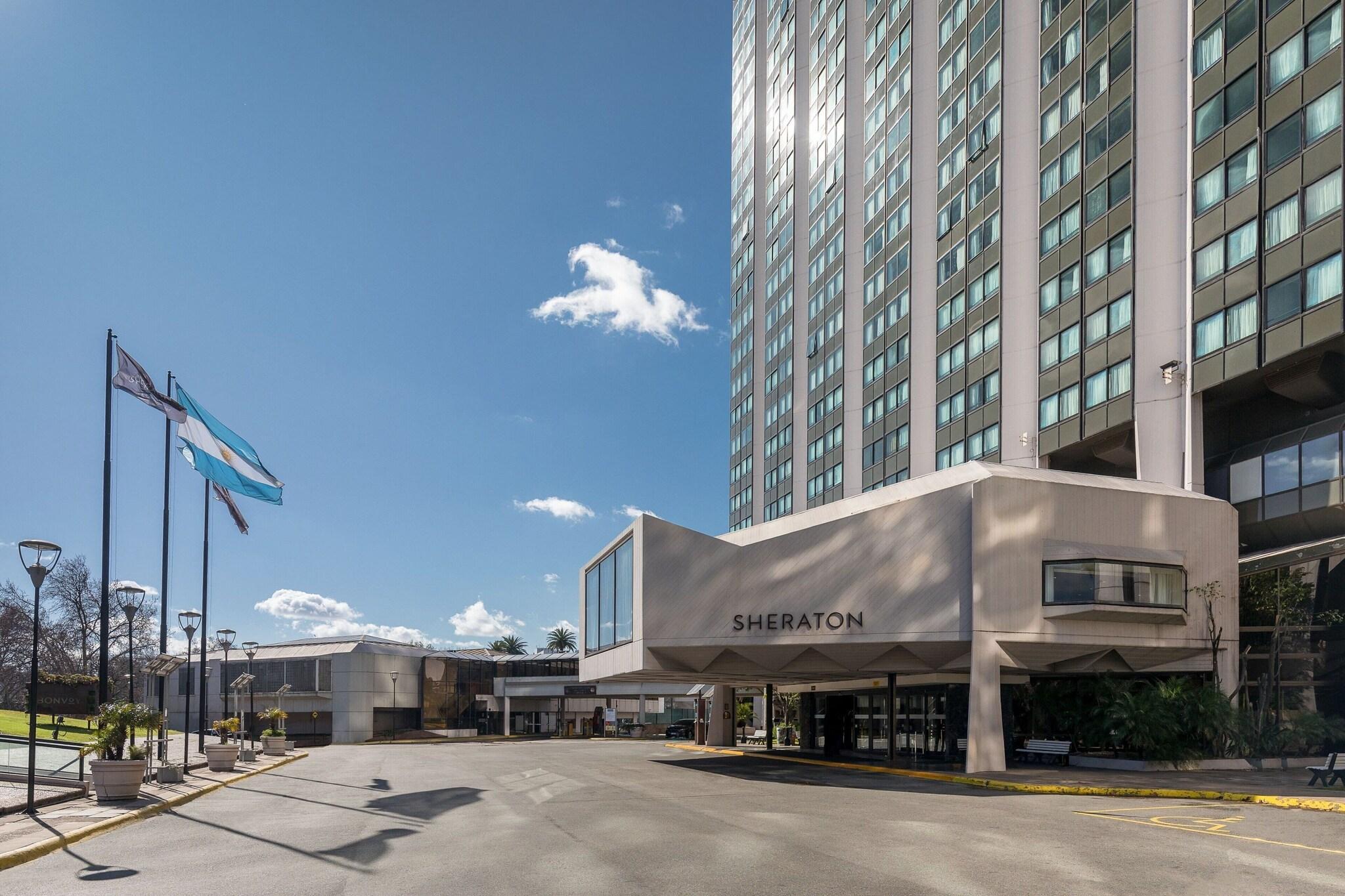 Vista Exterior Sheraton Buenos Aires Hotel and Convention Center