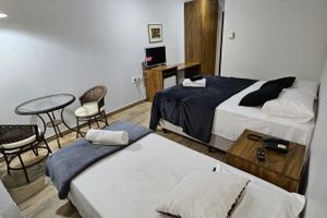 Alquiler Vacacional - Flat taguatinga para 3 pessoas com garagem e lazer - UH305