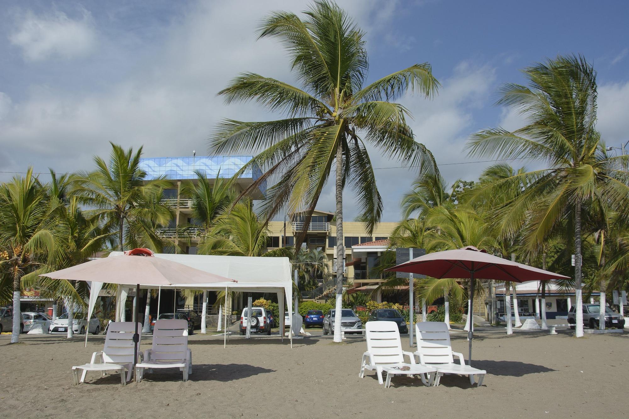 Playa Paradise Jaco Beach Front