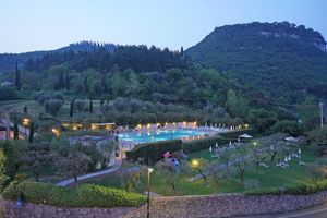 Alojamiento - Bike Hotel La Perla
