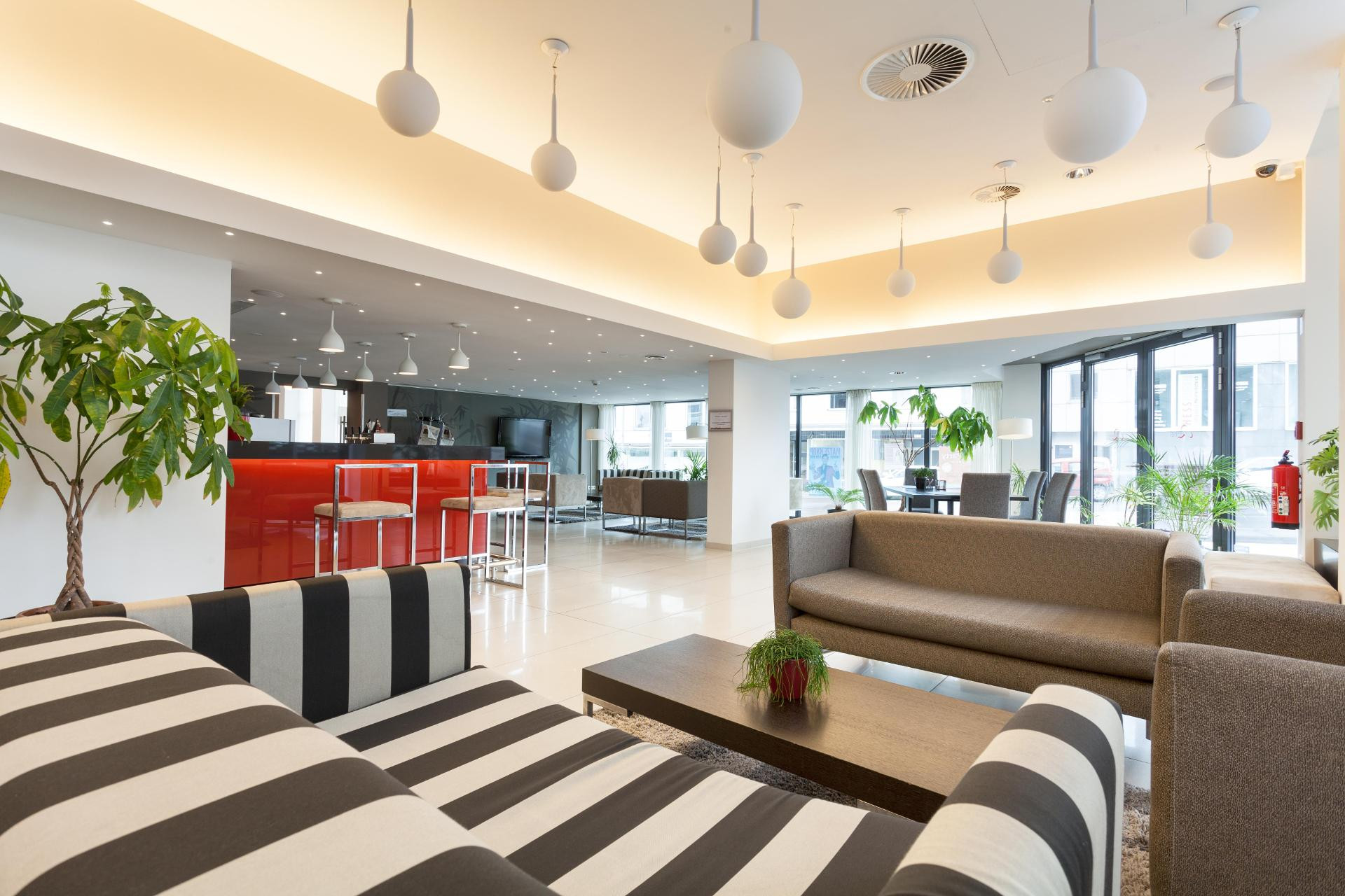 Vista Lobby Golden Tulip Kassel Hotel Reiss