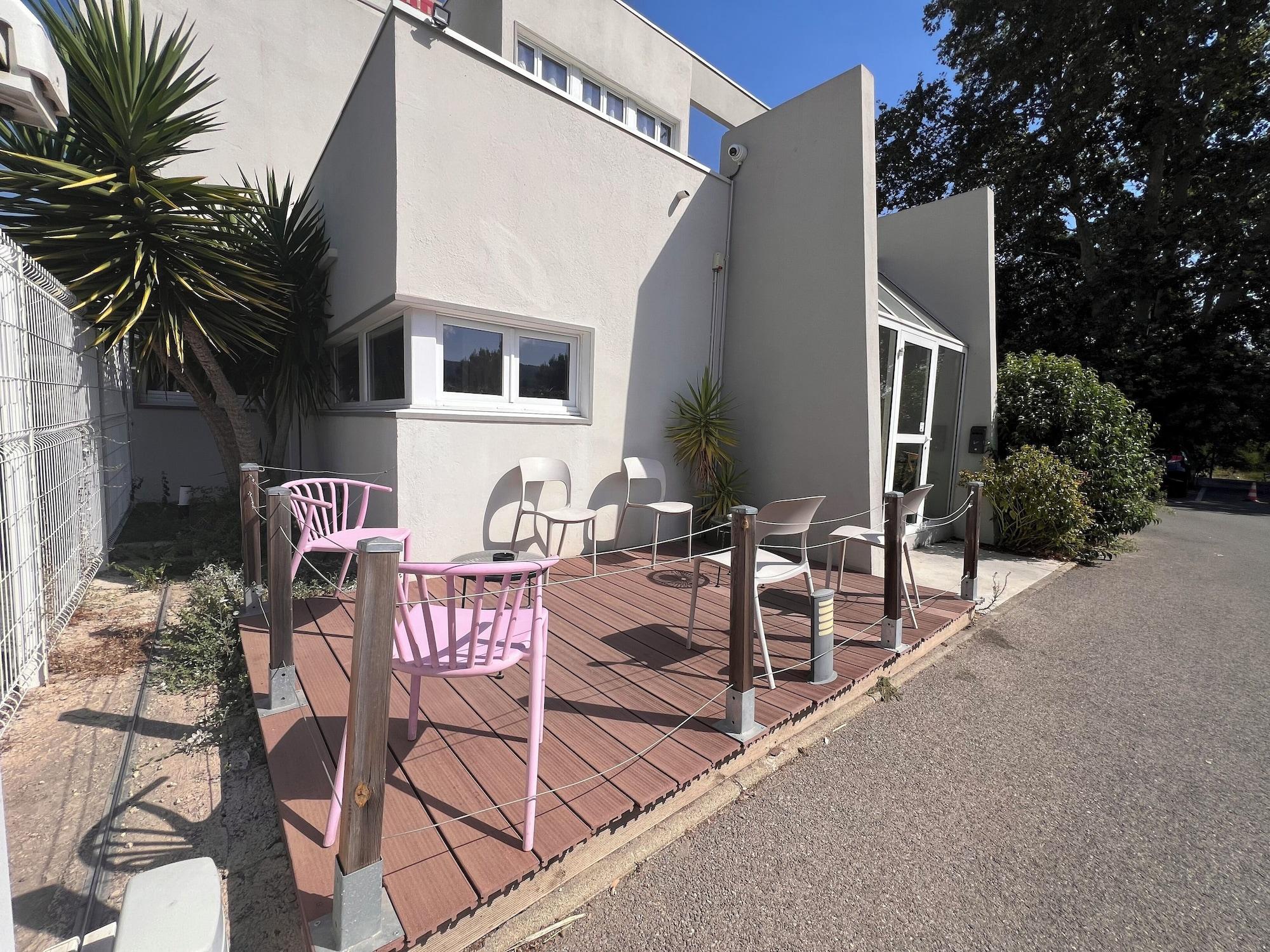 Vista Exterior Contact Hôtel Marseille Aubagne