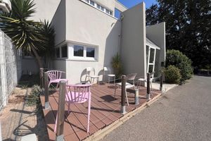 Alojamiento - Contact Hôtel Marseille Aubagne