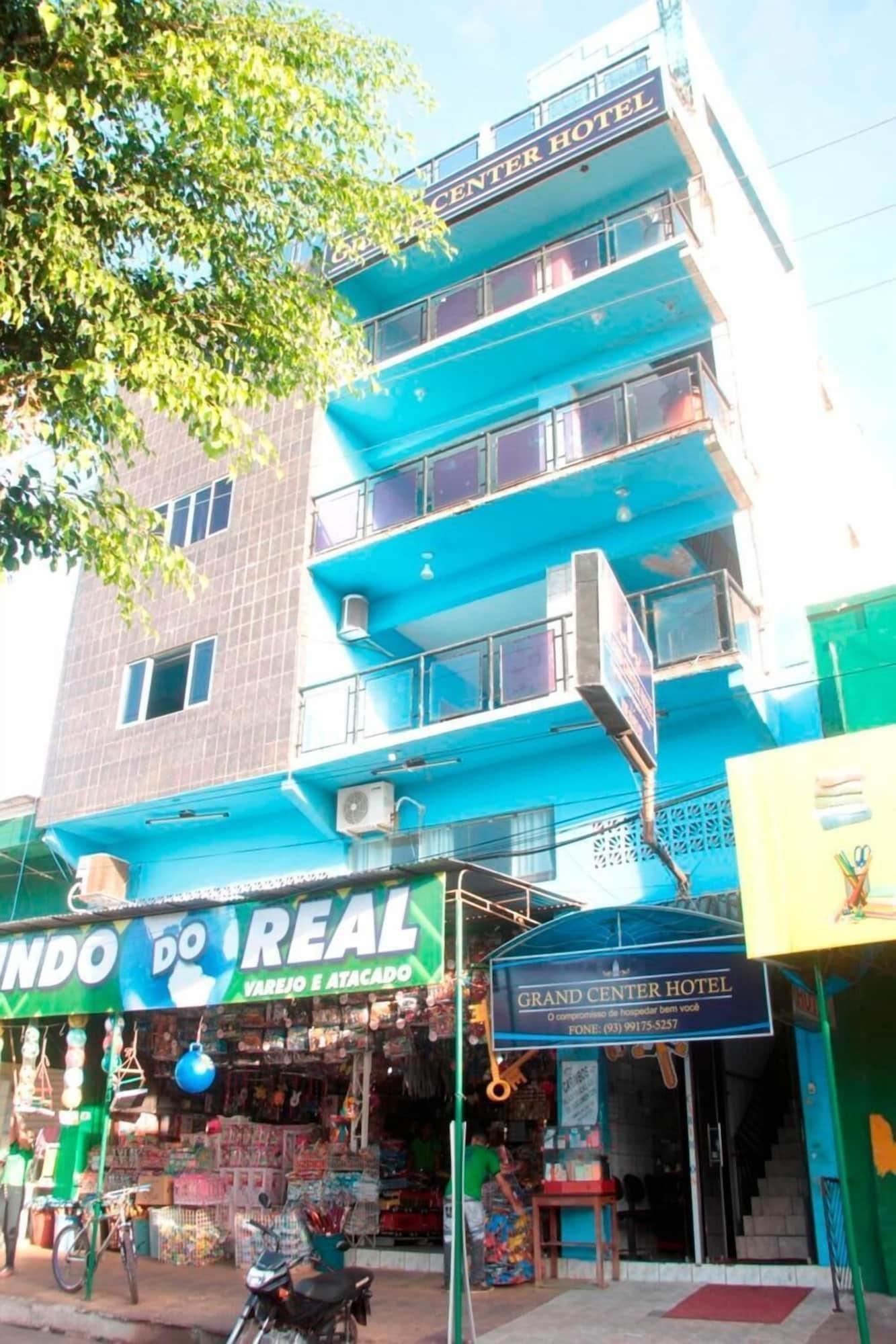 Varios Grand Center Hotel