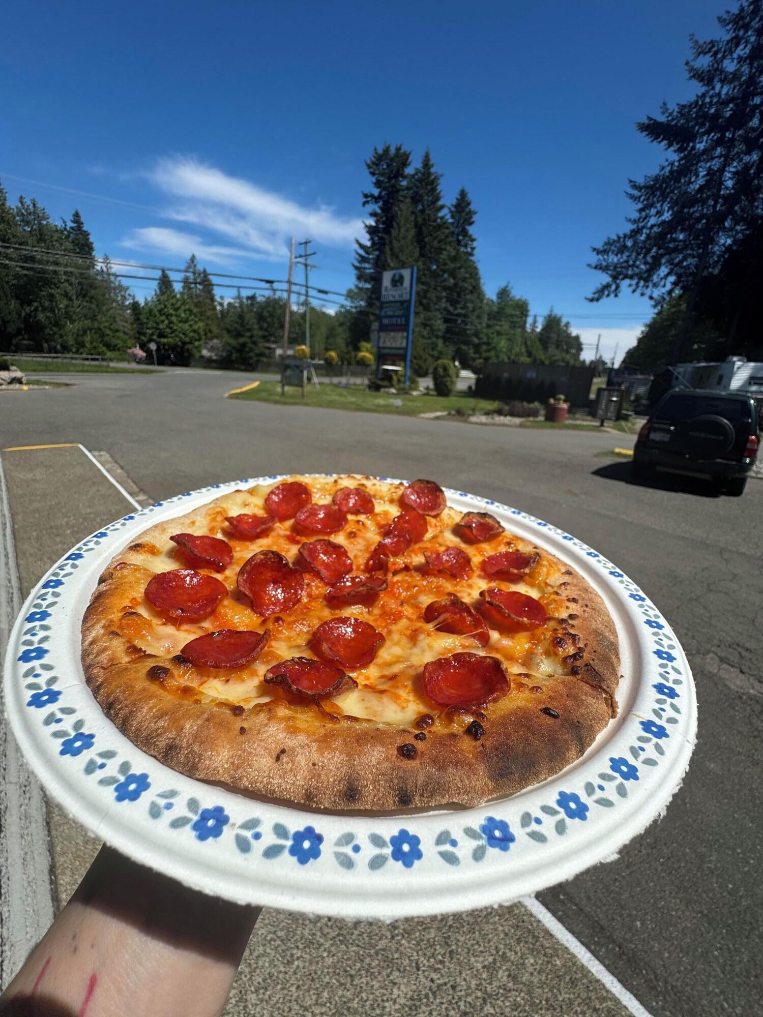 Restaurant Riverside Resort Motel and Campground