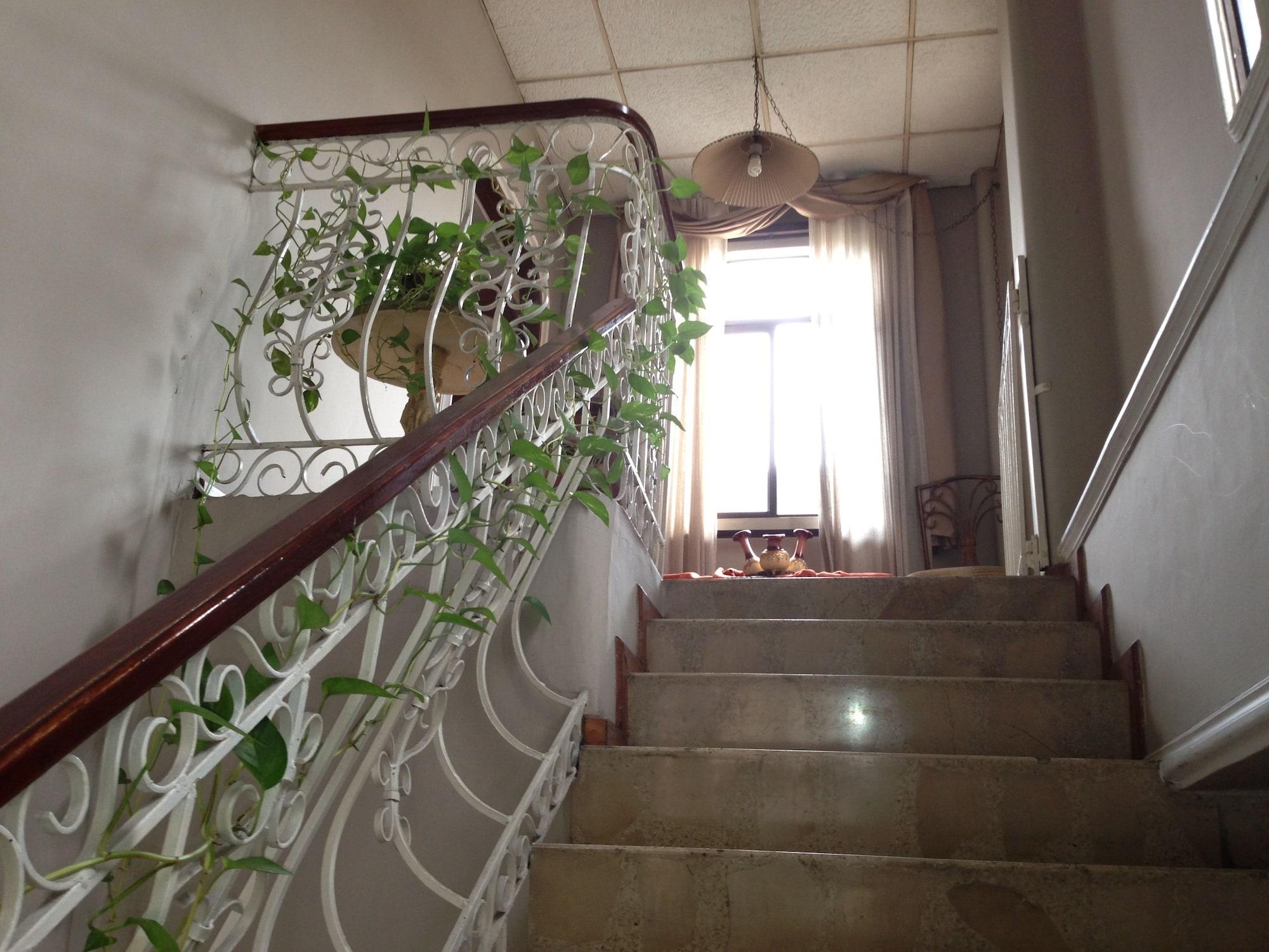 Varios El Patio Suites II