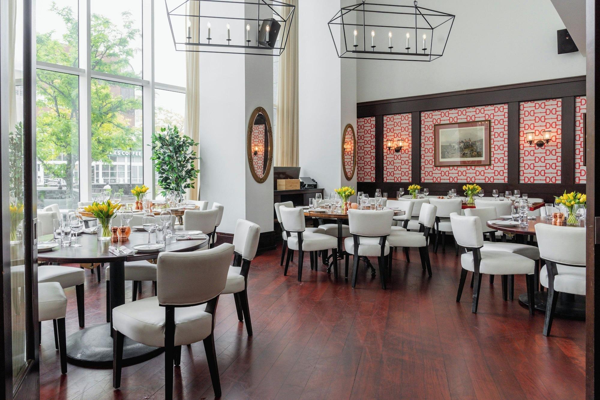 Restaurant The Opus Westchester, Autograph Collection