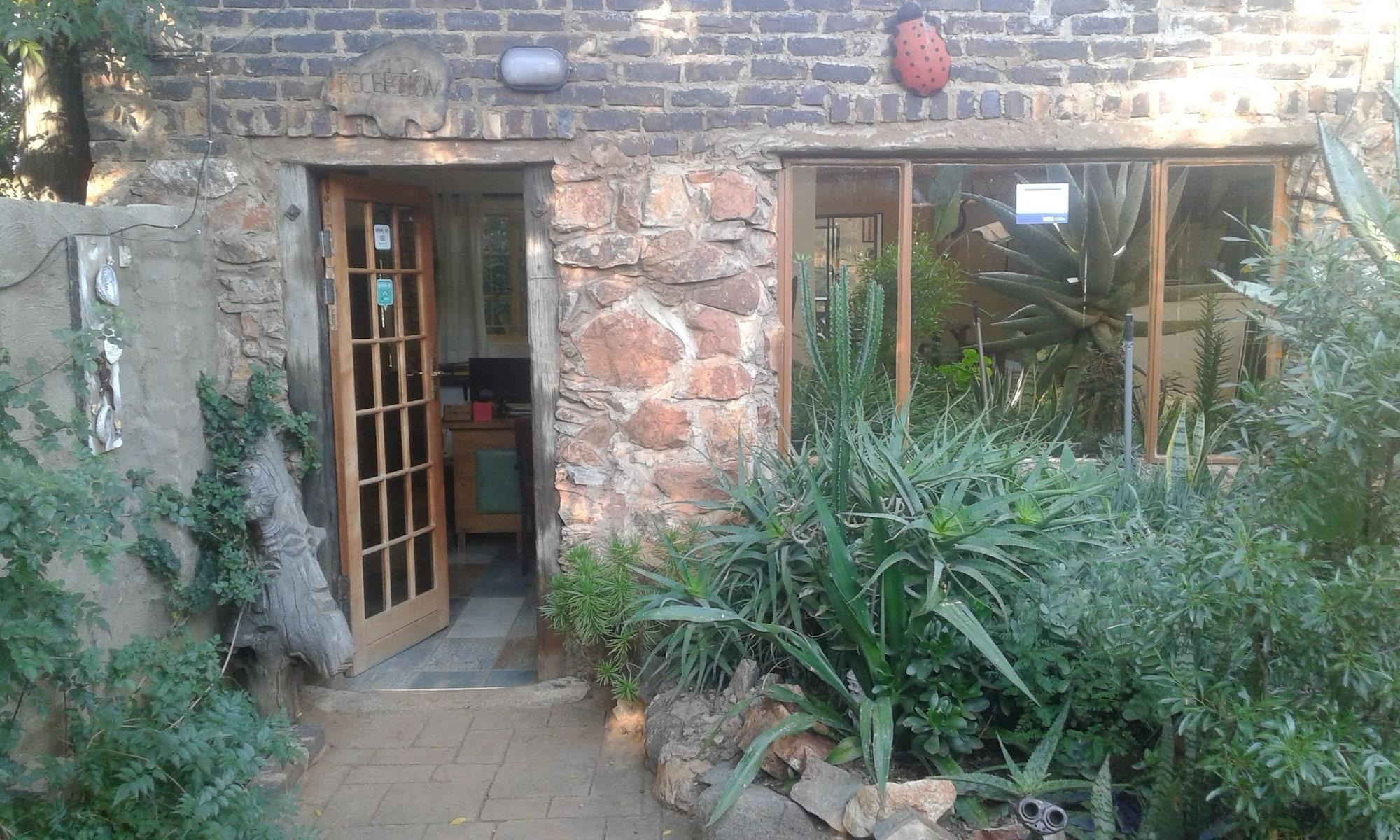 Vista Lobby Stwalo's Place