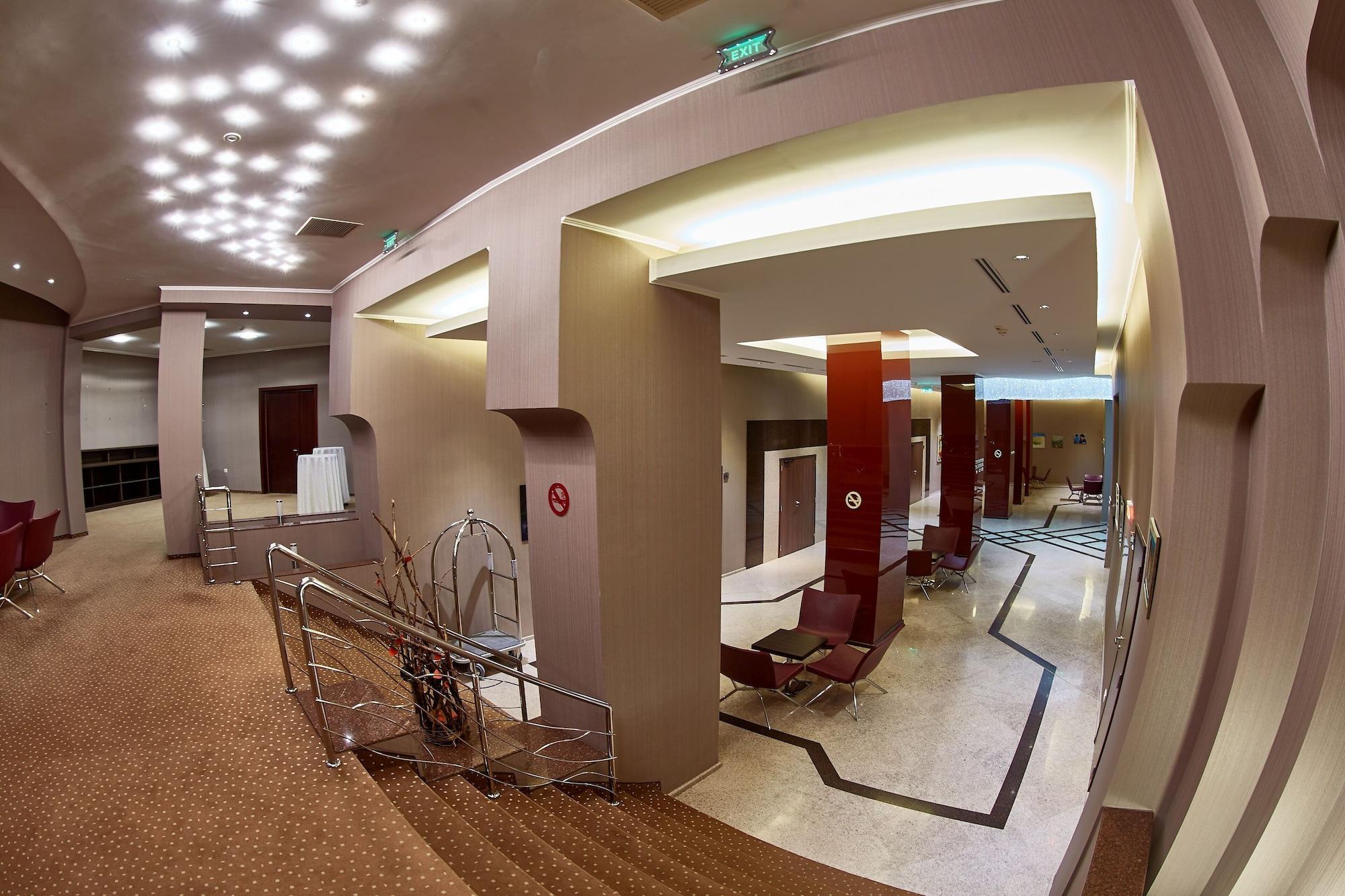 Comodidades del Alojamiento Central Plaza Hotel