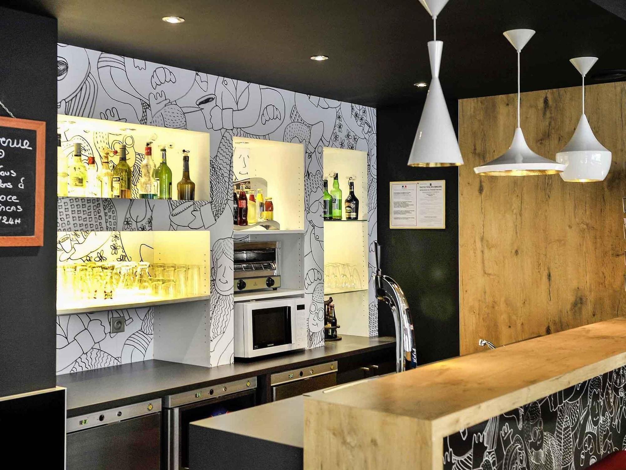 Bar/Salón Ibis Lyon Centre