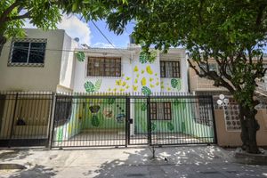 Alojamiento - Macondo Hostel