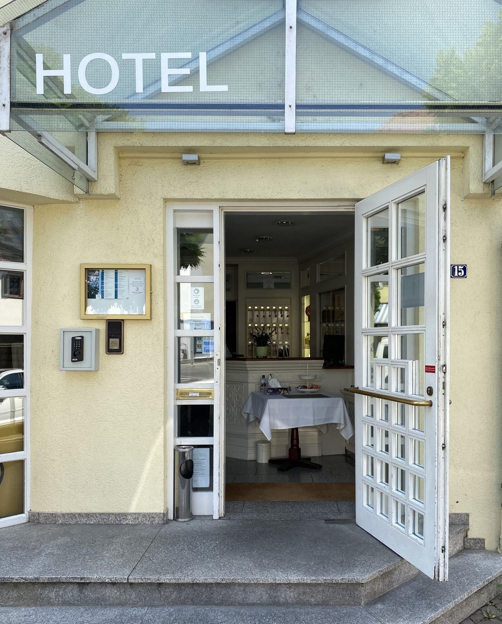 Vista Exterior Hotel am Theater beim Schloss