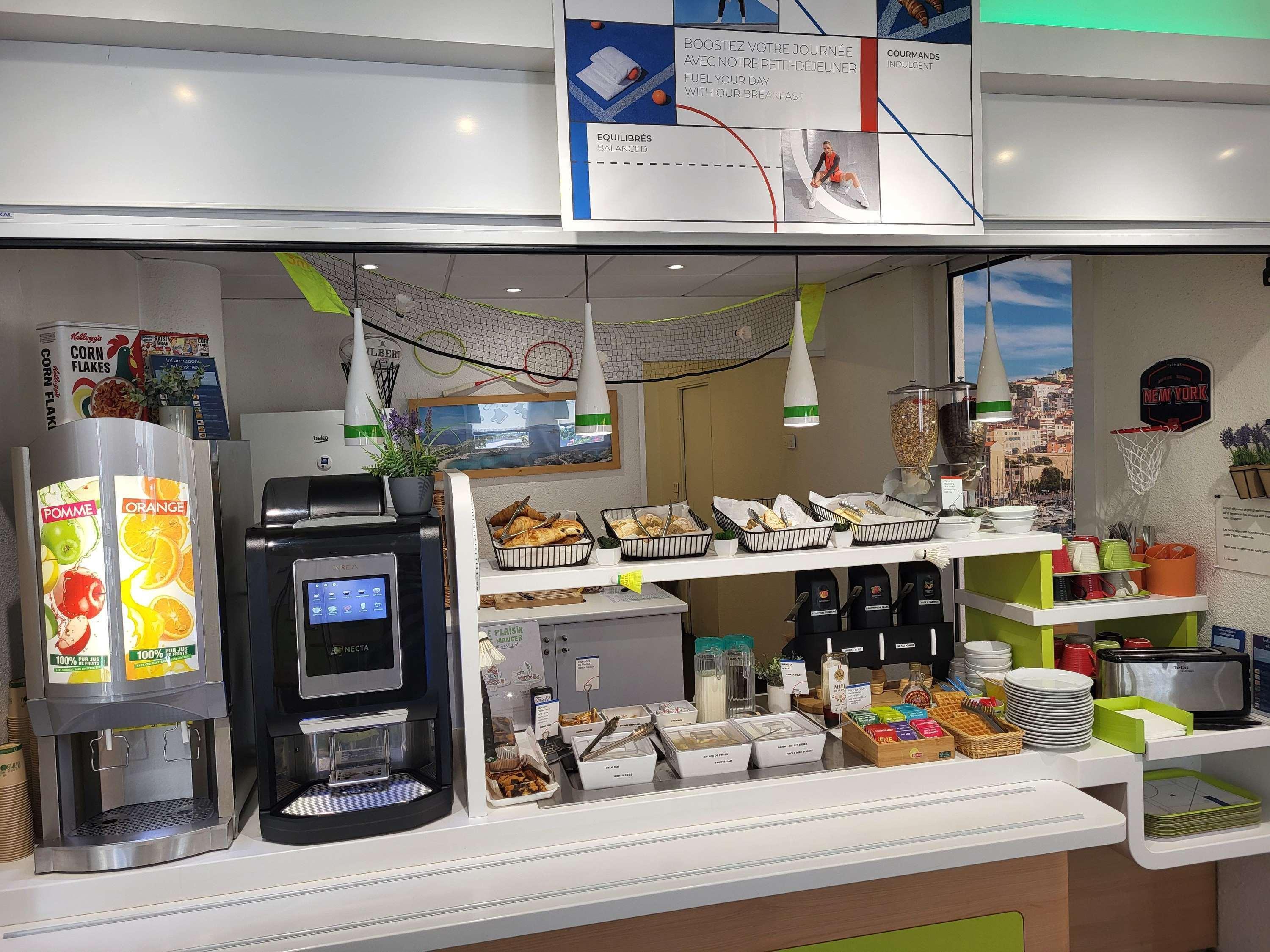 Restaurant ibis budget Marseille la Valentine