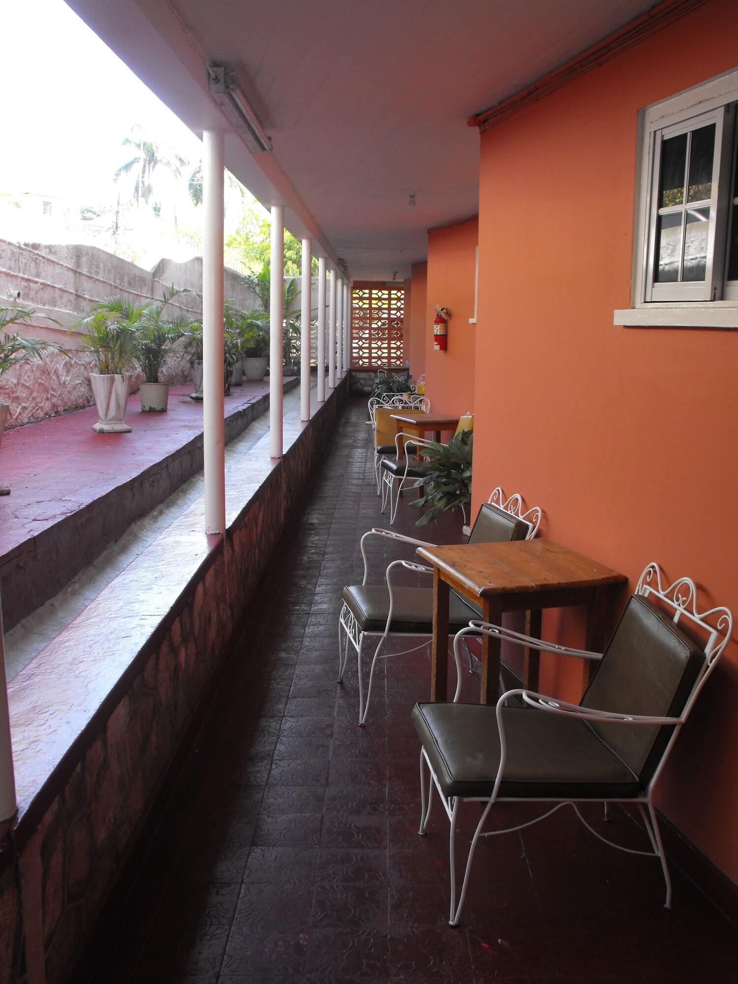 Vista Lobby Verney House Resort