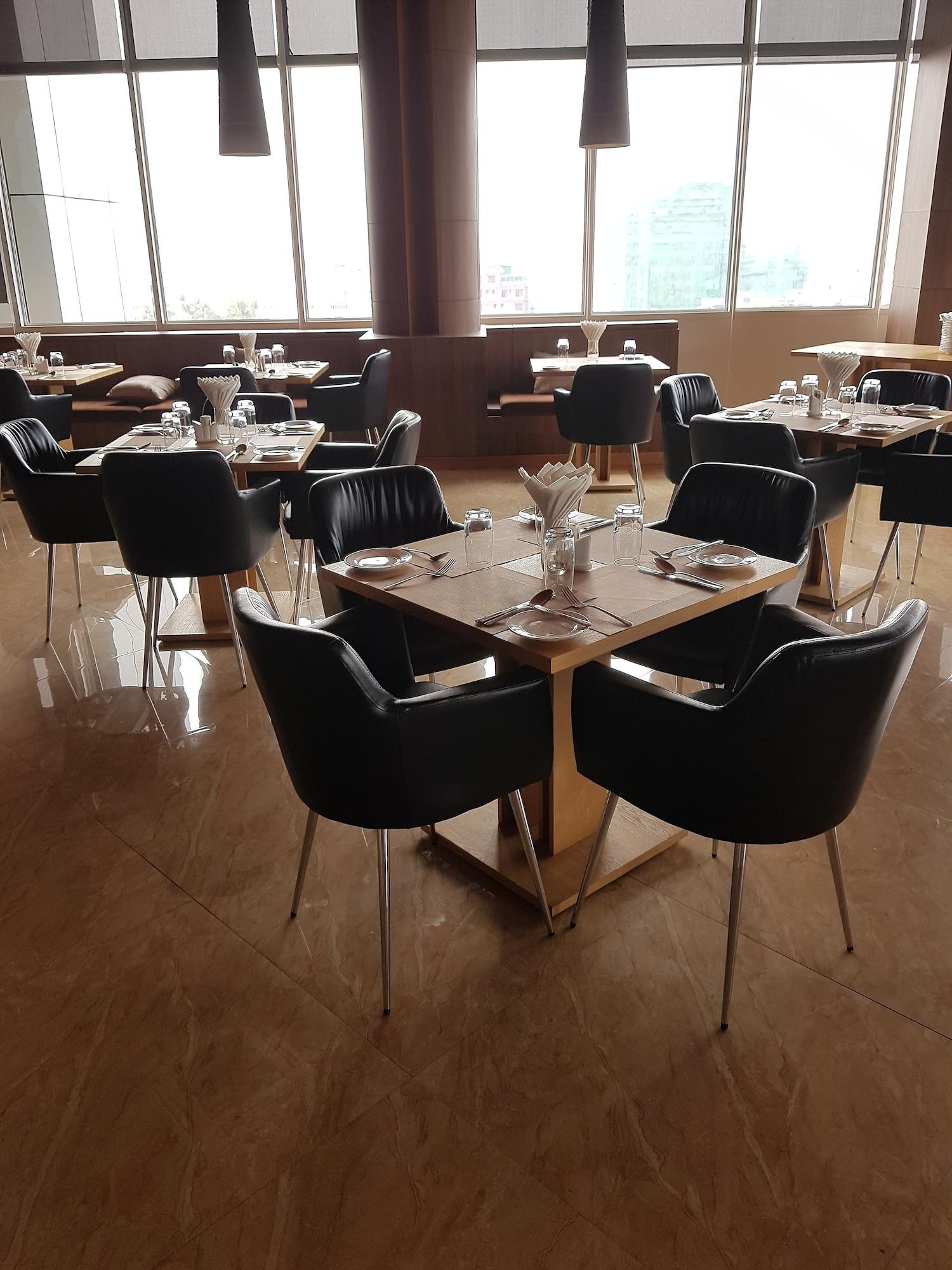 Restaurant The Link 78 Mandalay Boutique Hotel