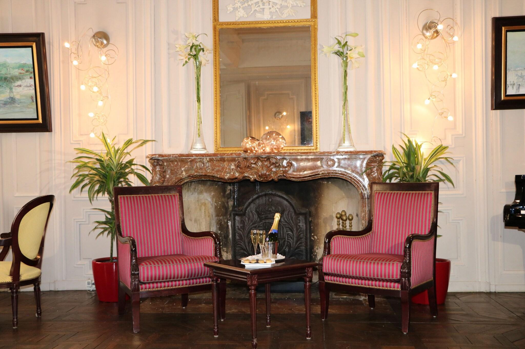 Bar/Salón Hôtel d'Haussonville