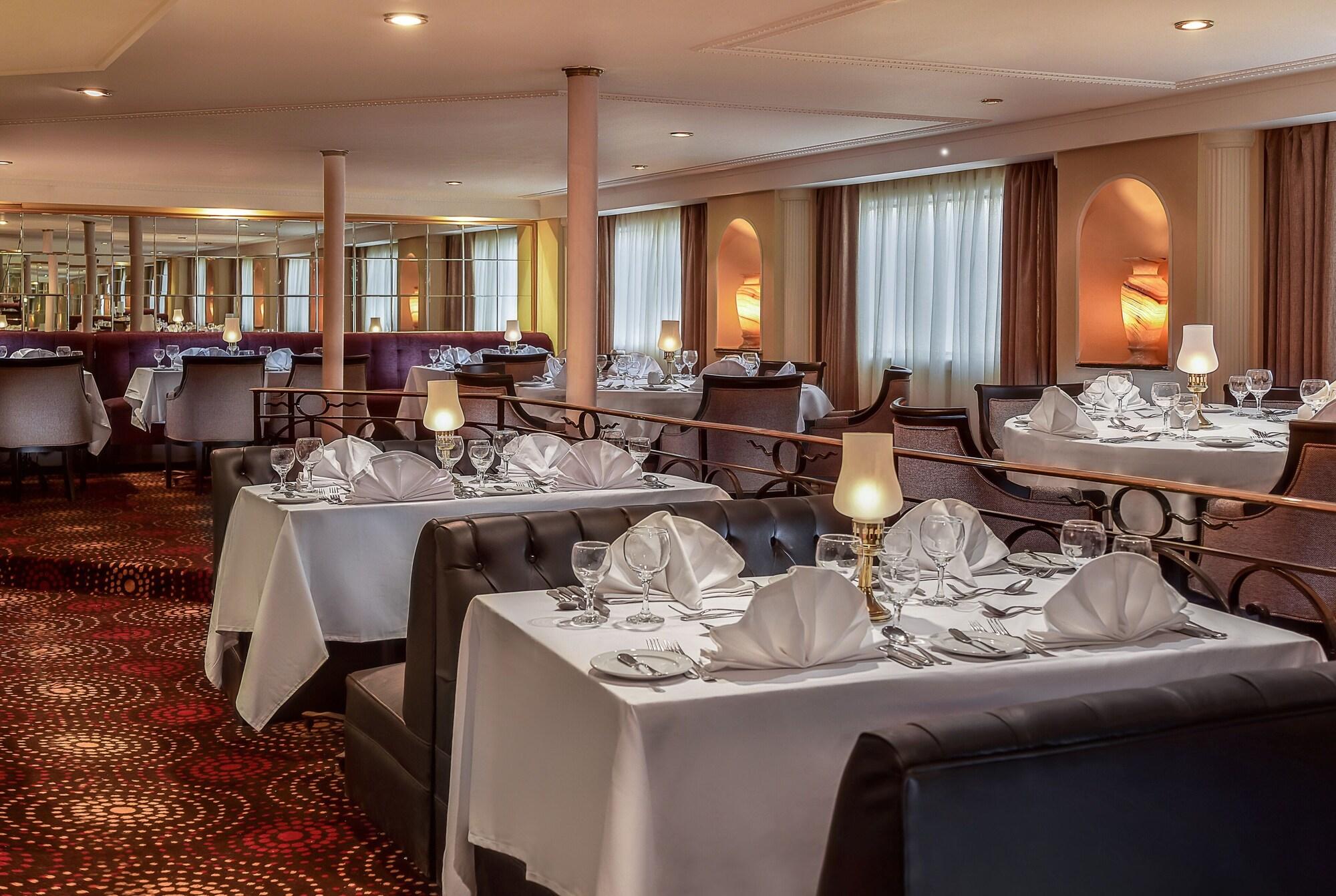 Restaurant Steigenberger Royale Nile Cruise - Every Thursday from Luxor for 07 & 04 Nights - Every Monday From Aswan for 03 Nights