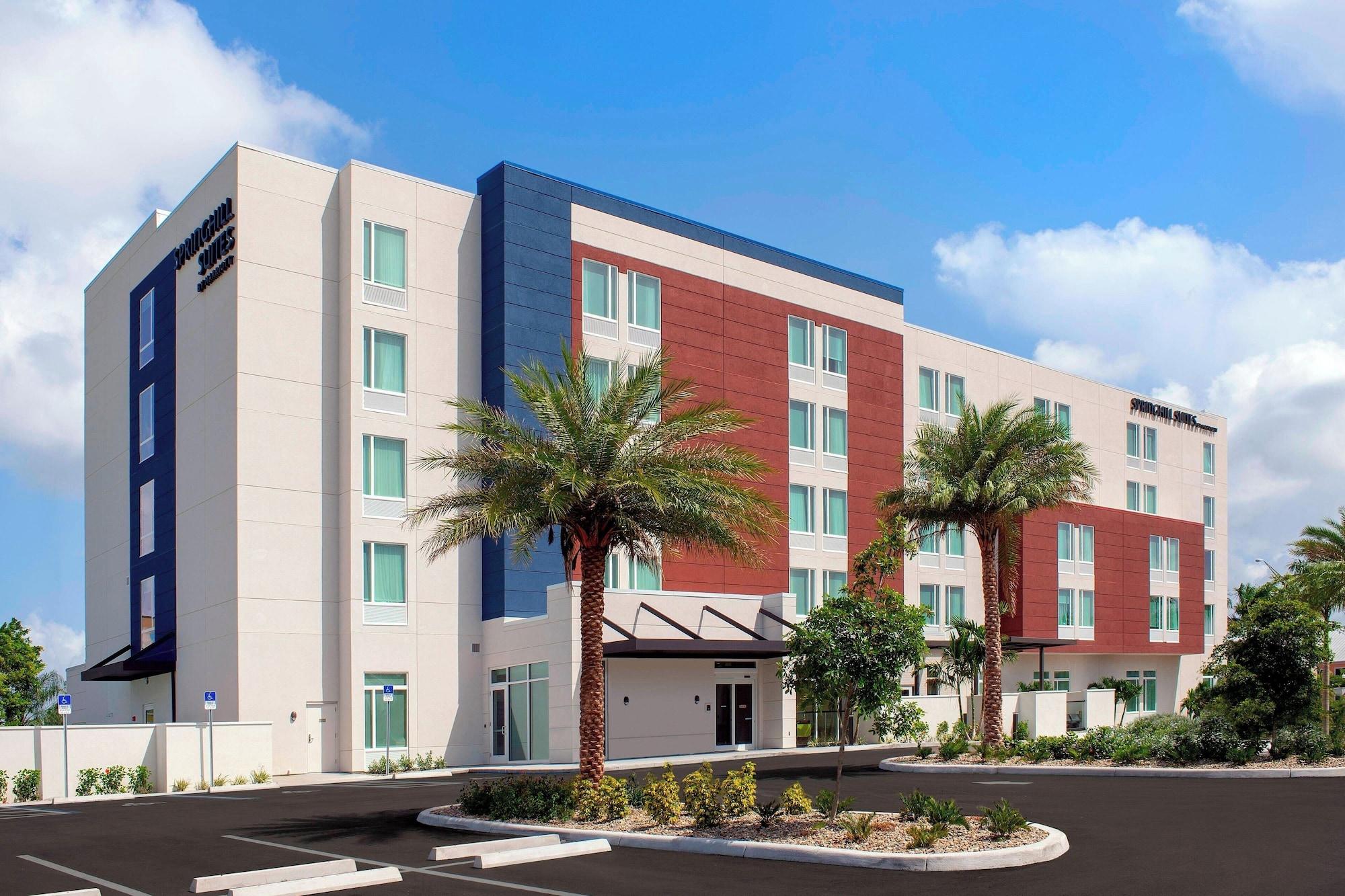 Vista Exterior SpringHill Suites by Marriott Punta Gorda Harborside