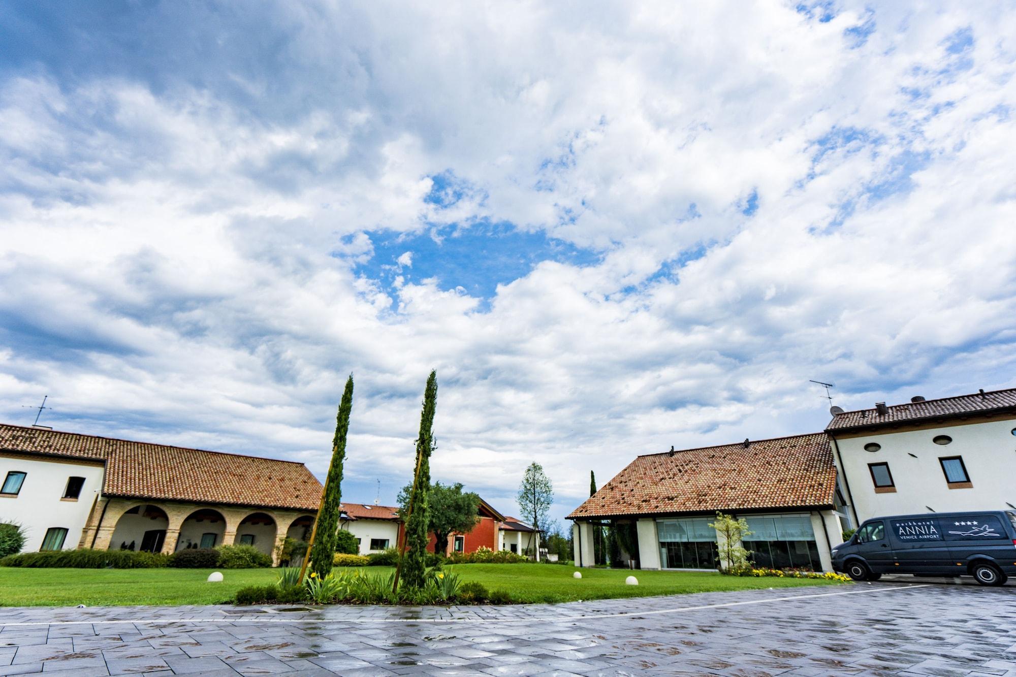 Varios Annia Park Hotel Venice Airport