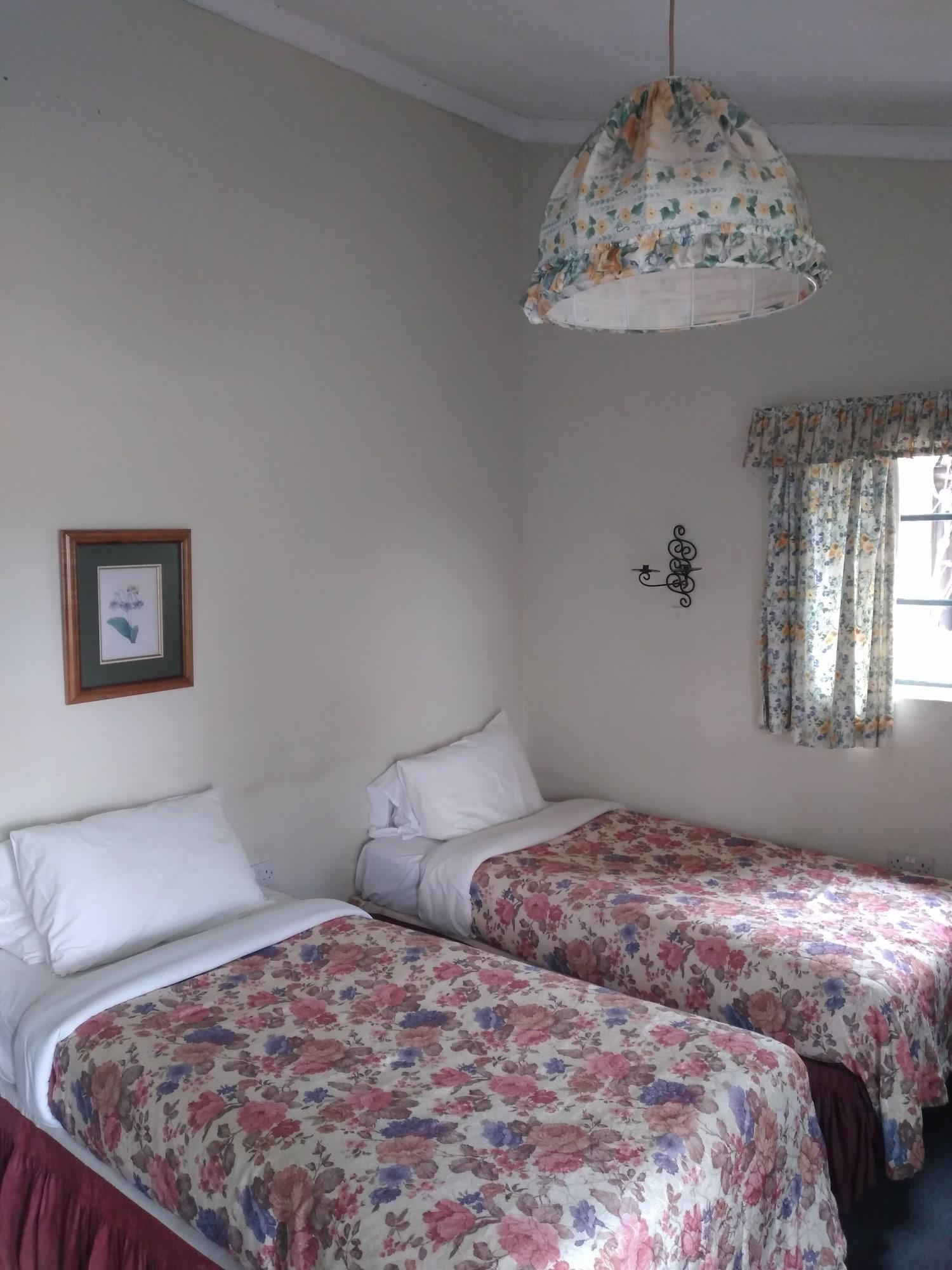Habitación Pine Tree Inn