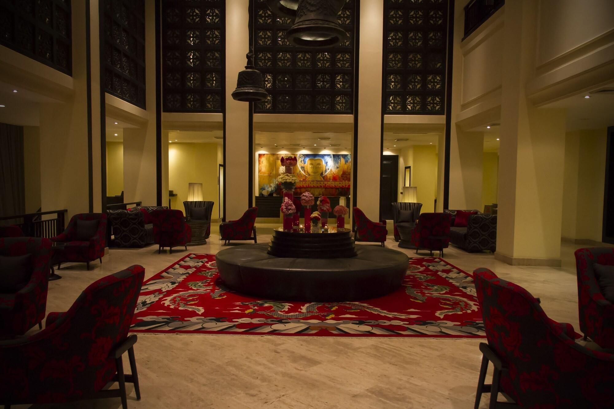 Vista Lobby Taj Tashi