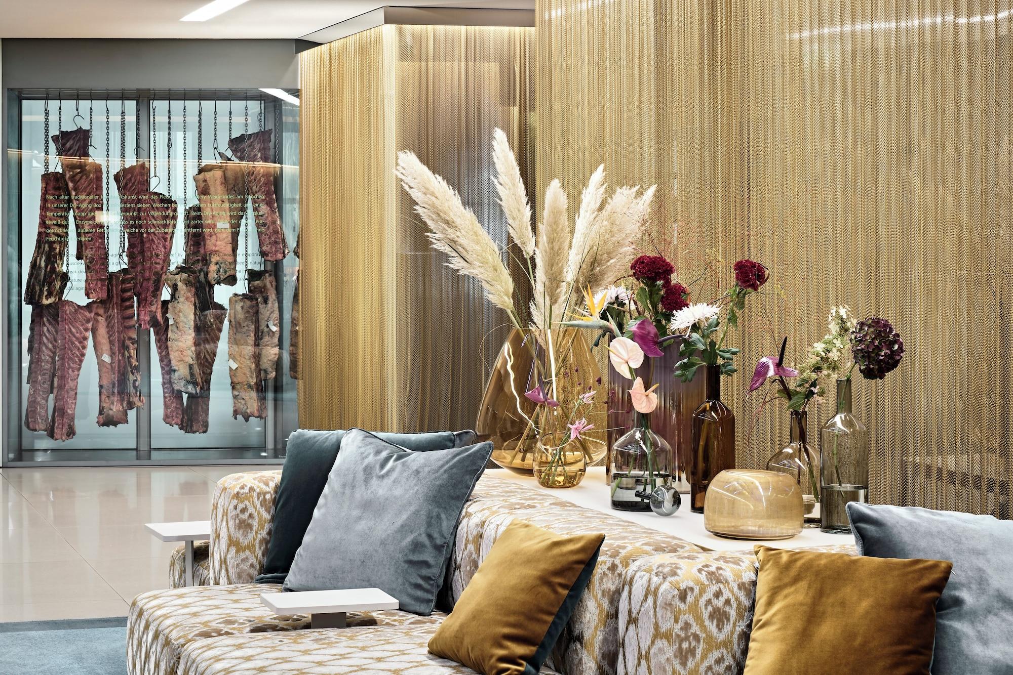 Vista Lobby SIDE, a Member of Design Hotels