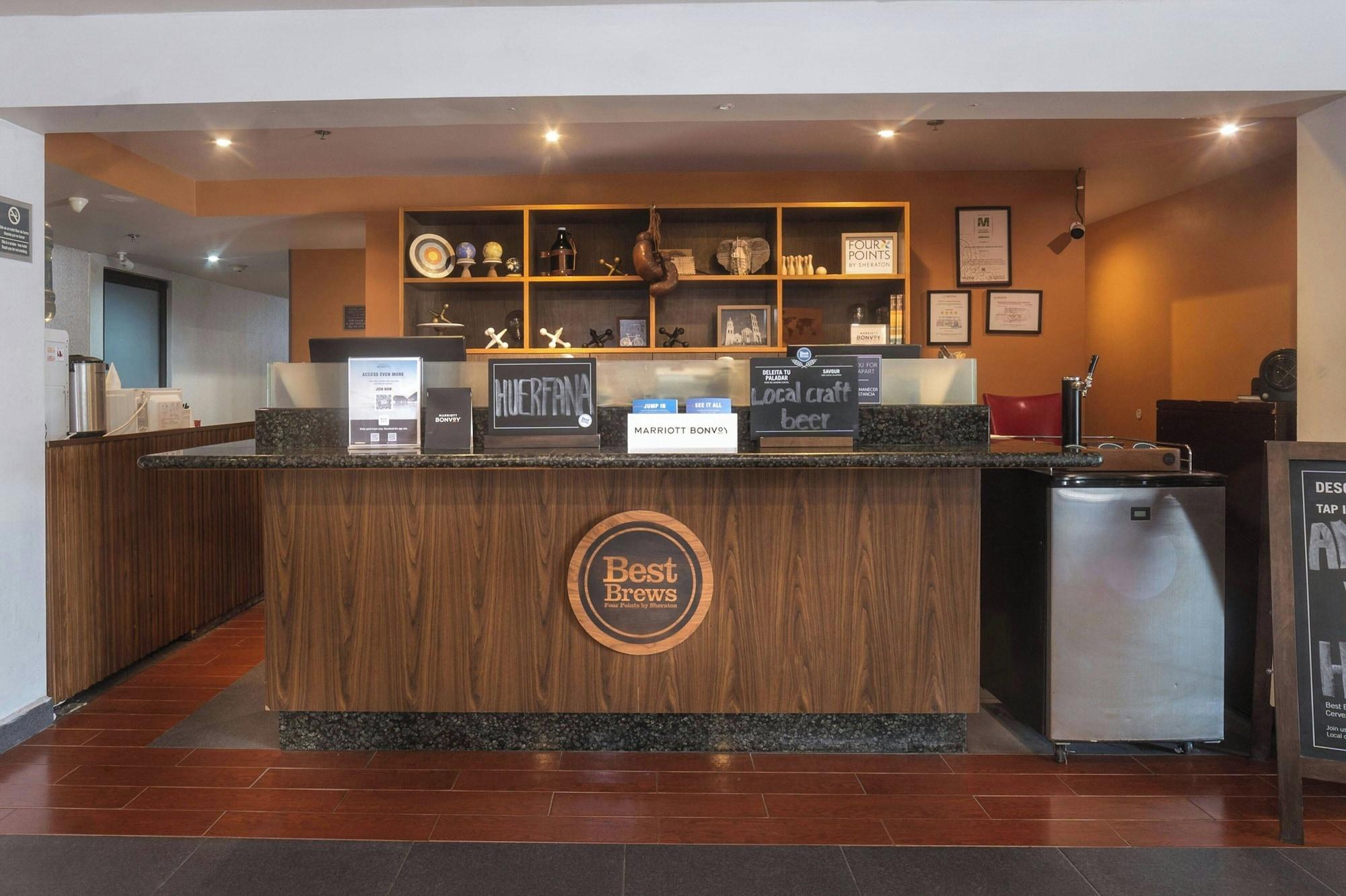 Vista Lobby Four Points by Sheraton Saltillo