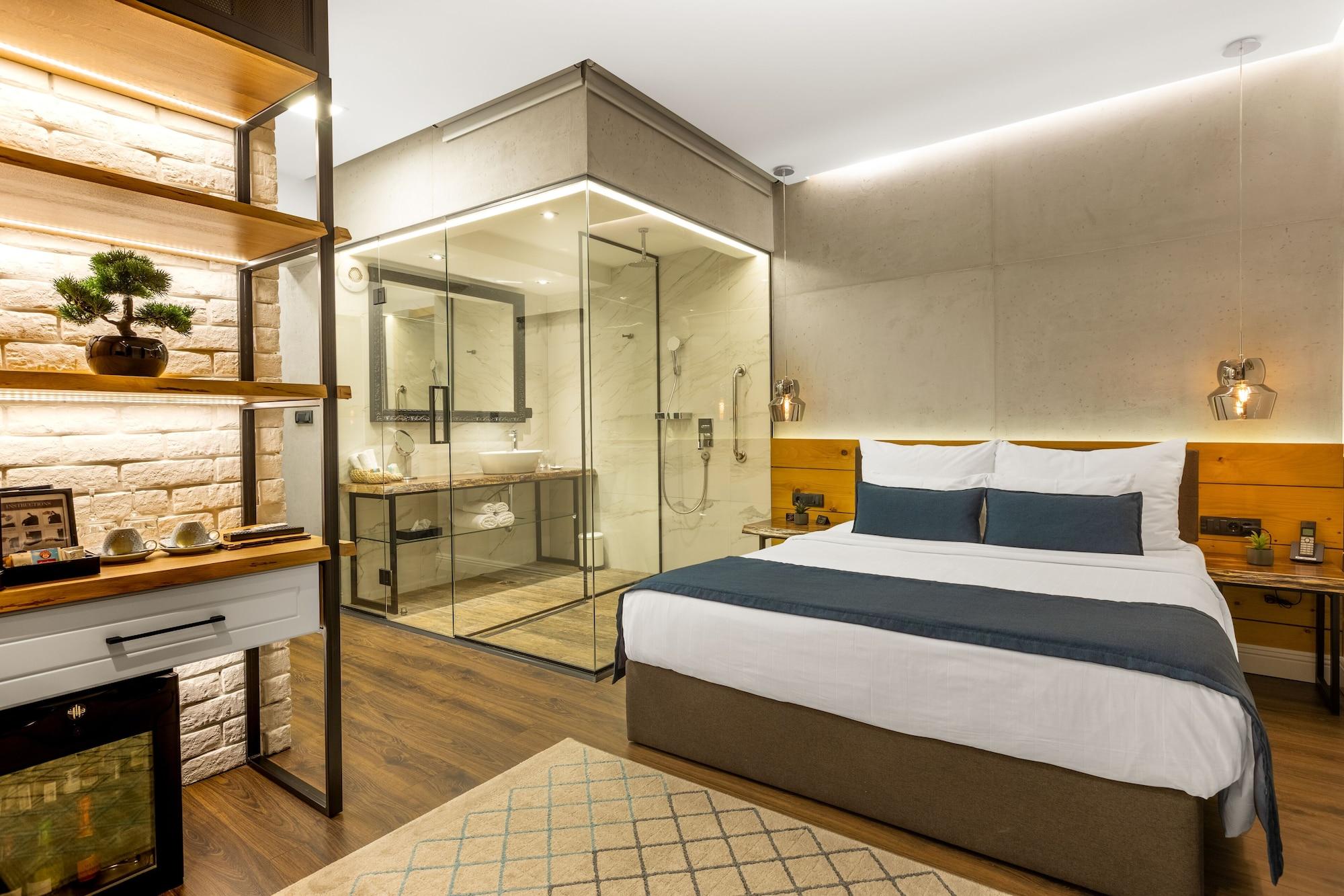 Varios One Luxury Suites