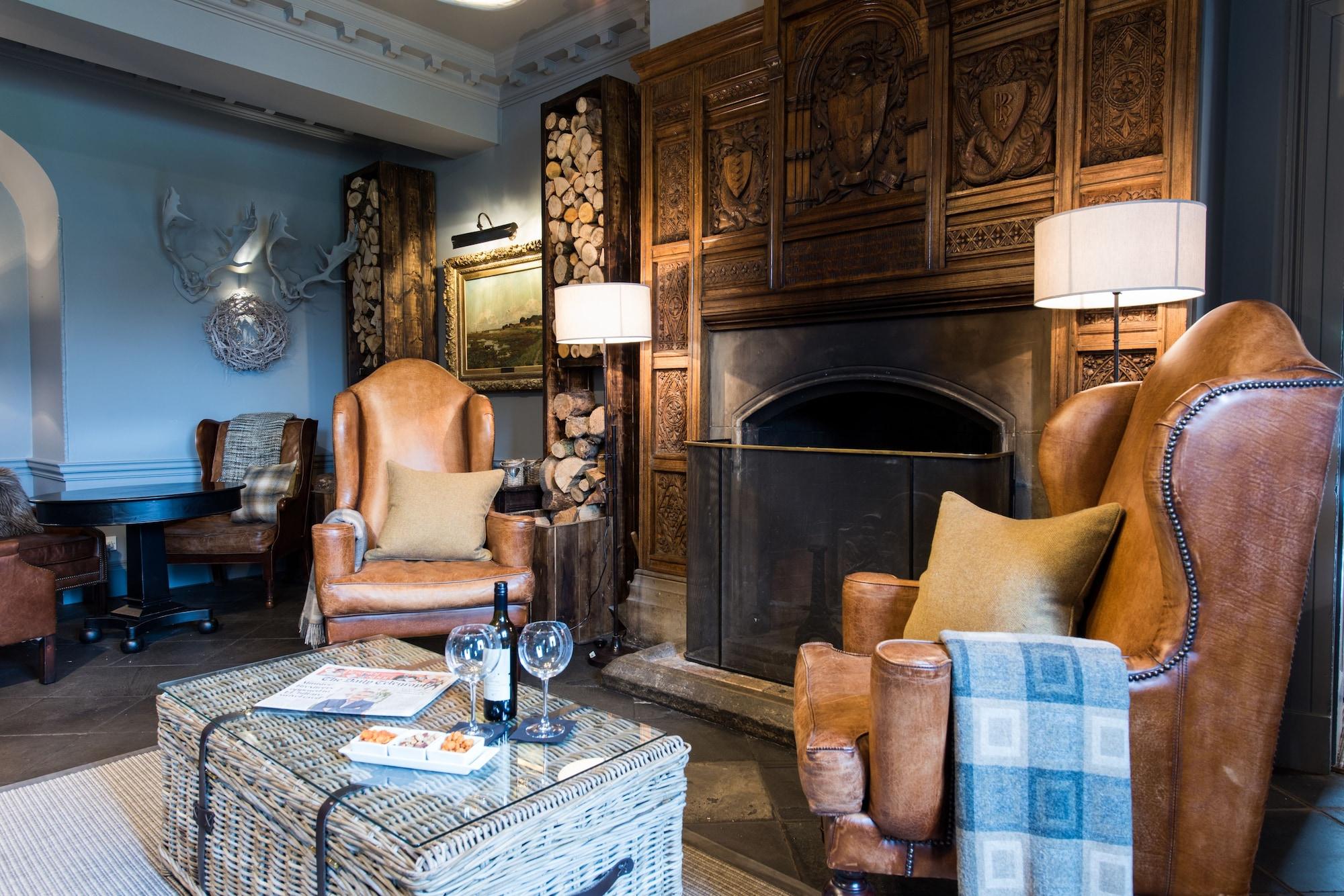 Vista Lobby The Elms Hotel and Spa