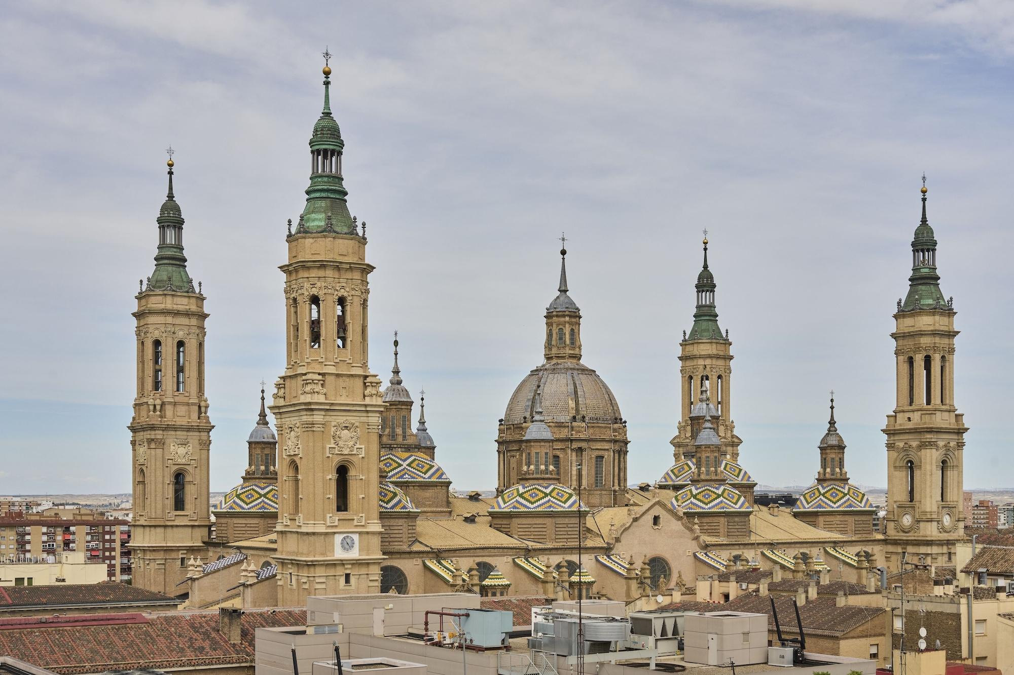 Vista Exterior Catalonia El Pilar