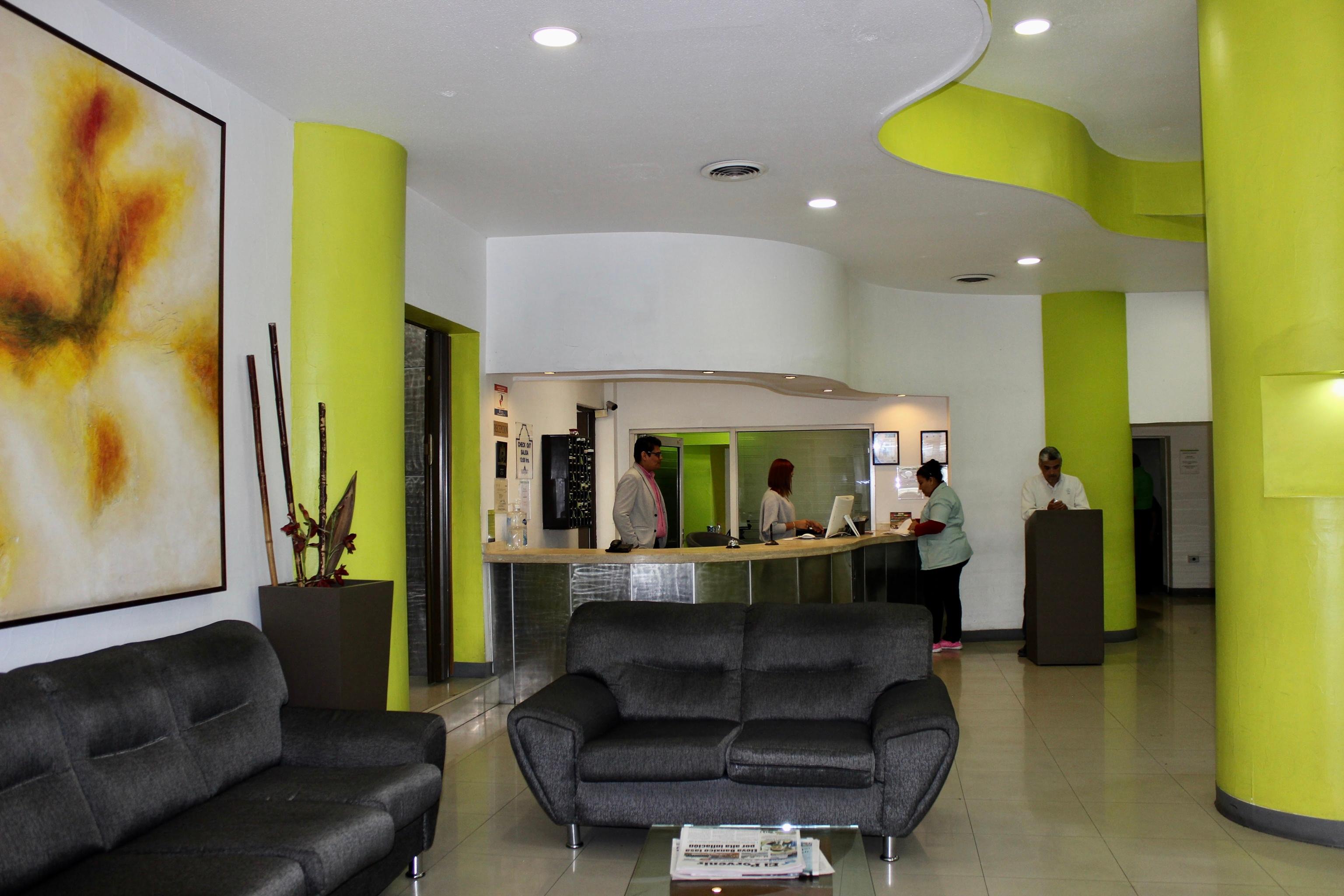 Vista Lobby Hotel Plaza del Arco