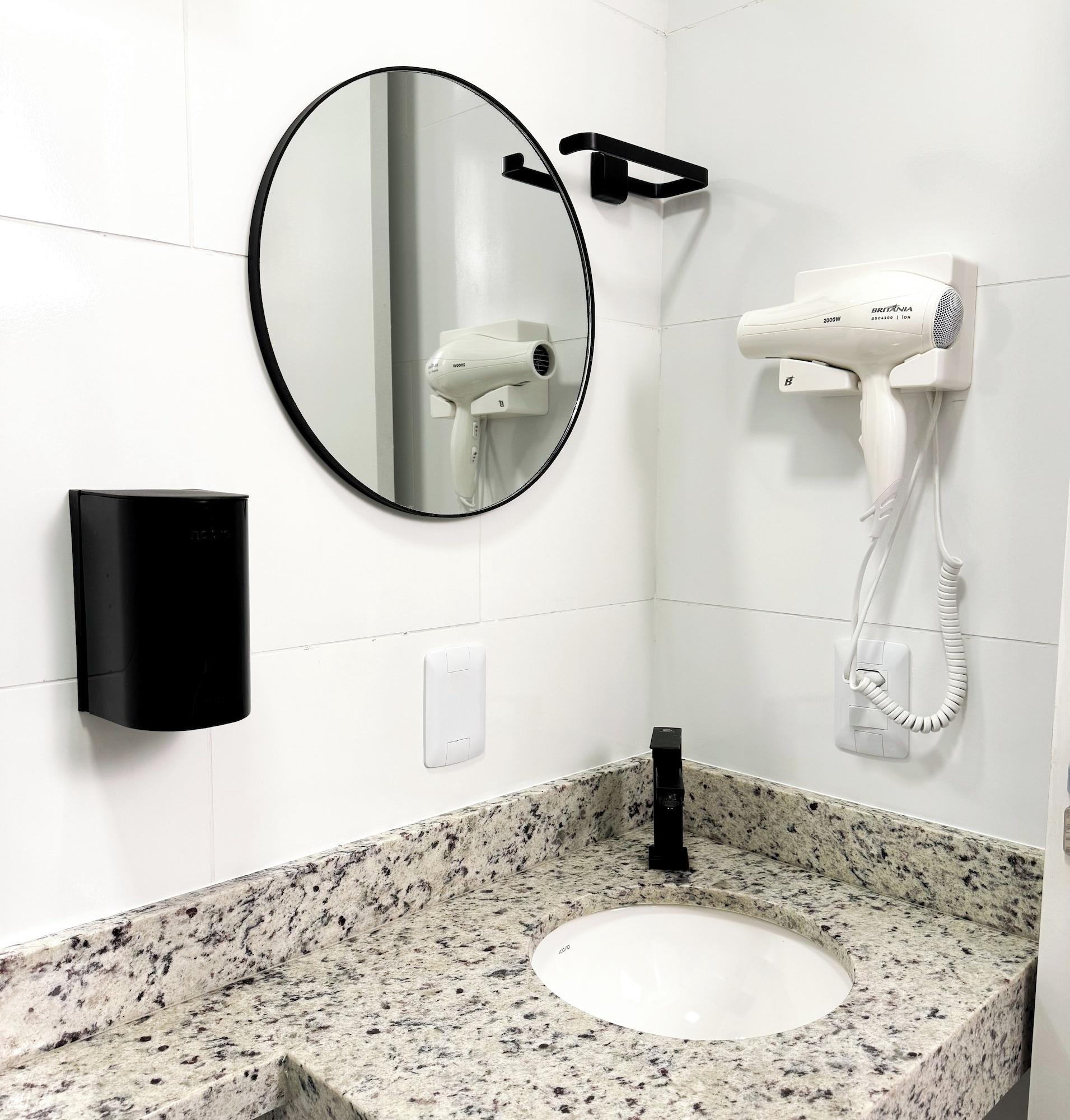 Equipamiento de Habitación Hotel São José